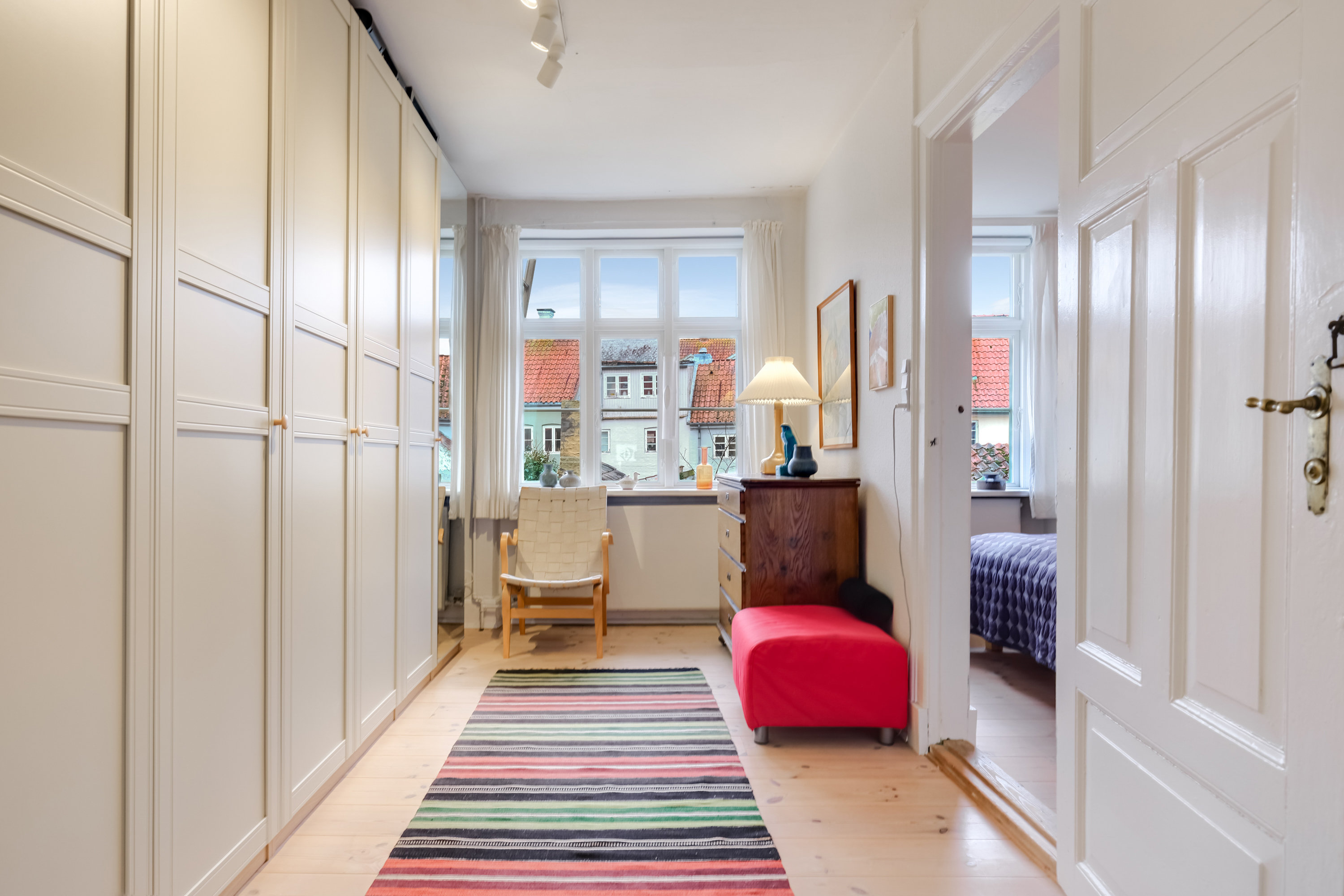 Fremhævet walkin closet billede i fuldskærmstilstand. Billede af Skippergade 10, 5800 Nyborg