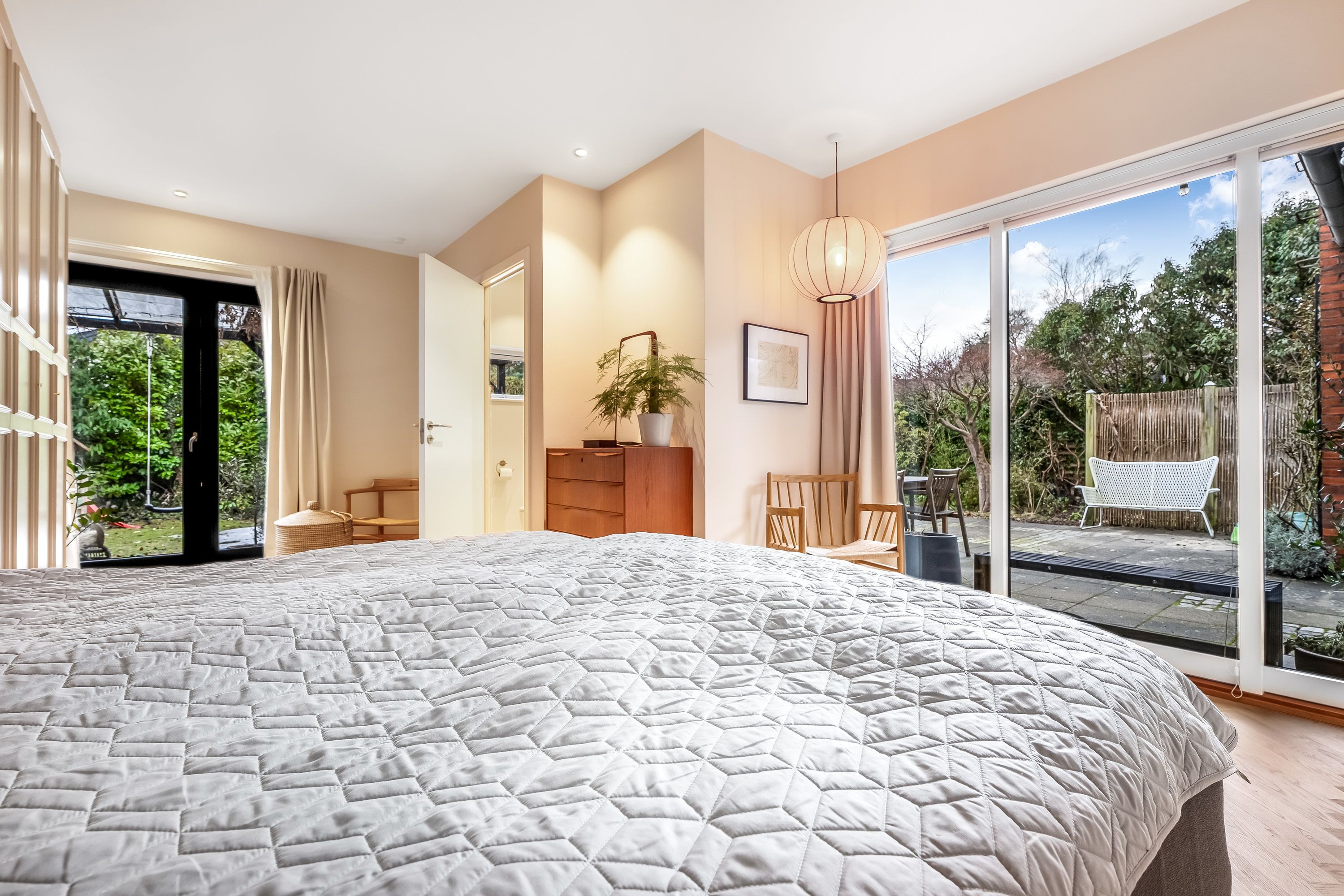 Fremhævet andet billede i fuldskærmstilstand. Billede af Hummeltoftevej 107, 2830 Virum