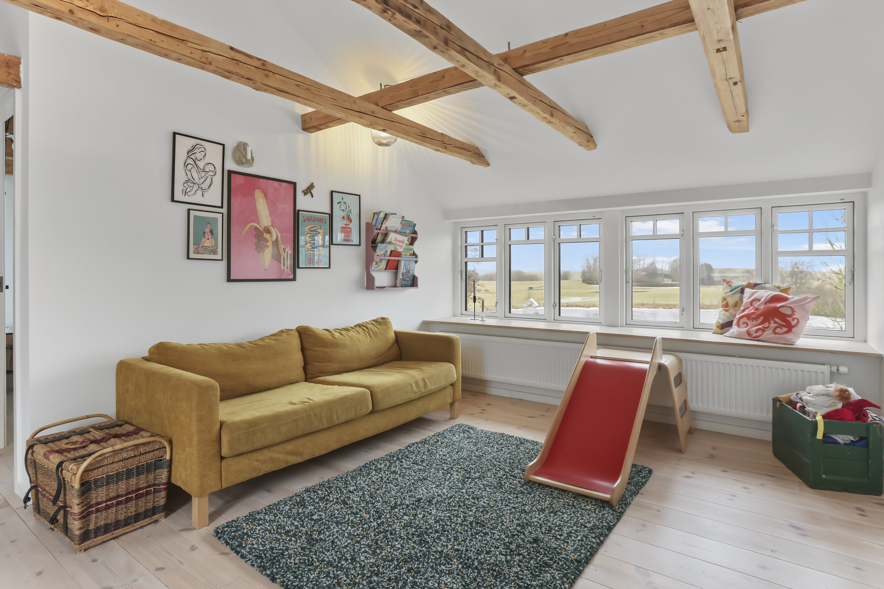 Miniaturebillede 2: stue. Billede af Fårupvej 26, 8840 Rødkærsbro