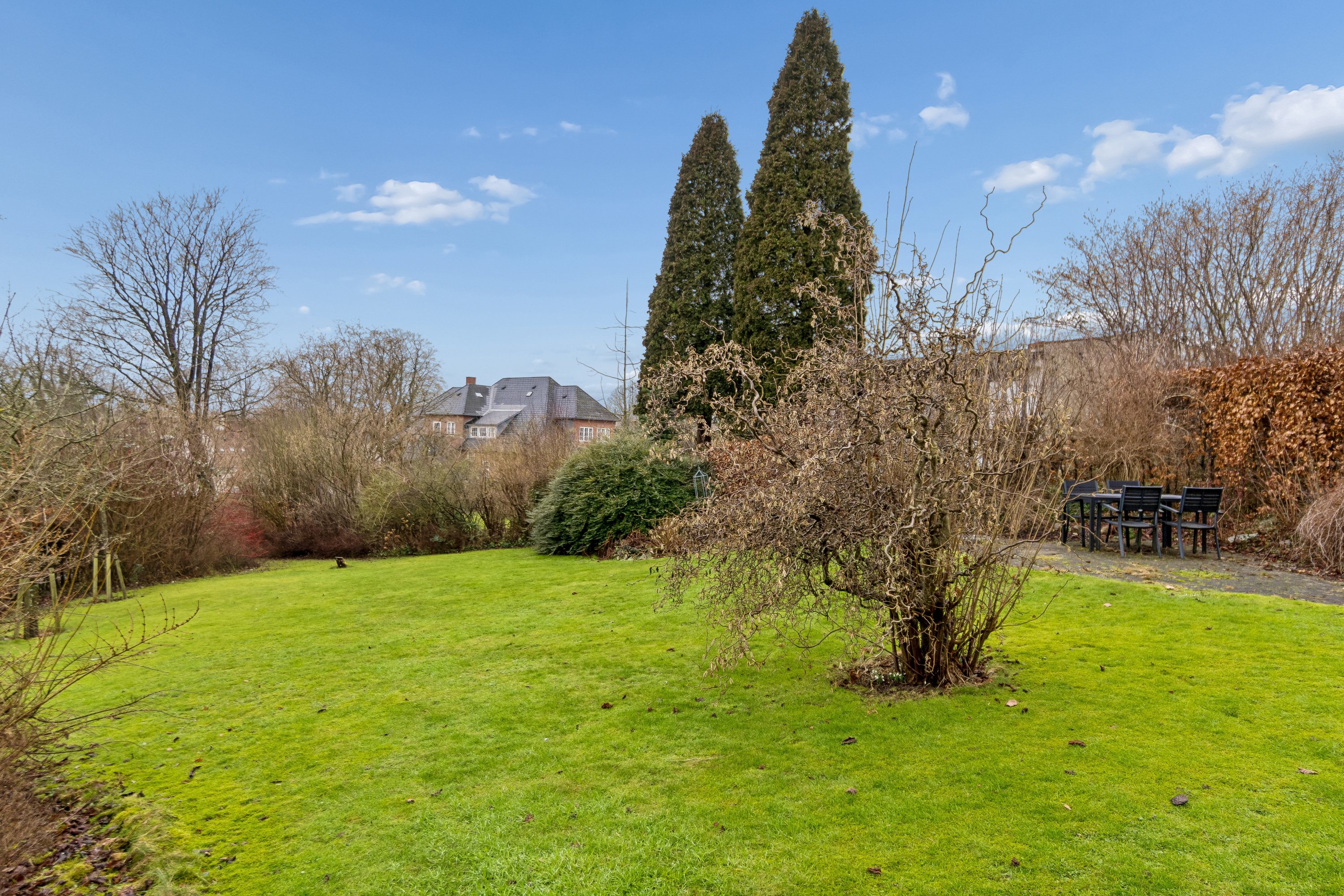 Fremhævet omgivelser billede i fuldskærmstilstand. Billede af Solbakken 4, 6300 Gråsten