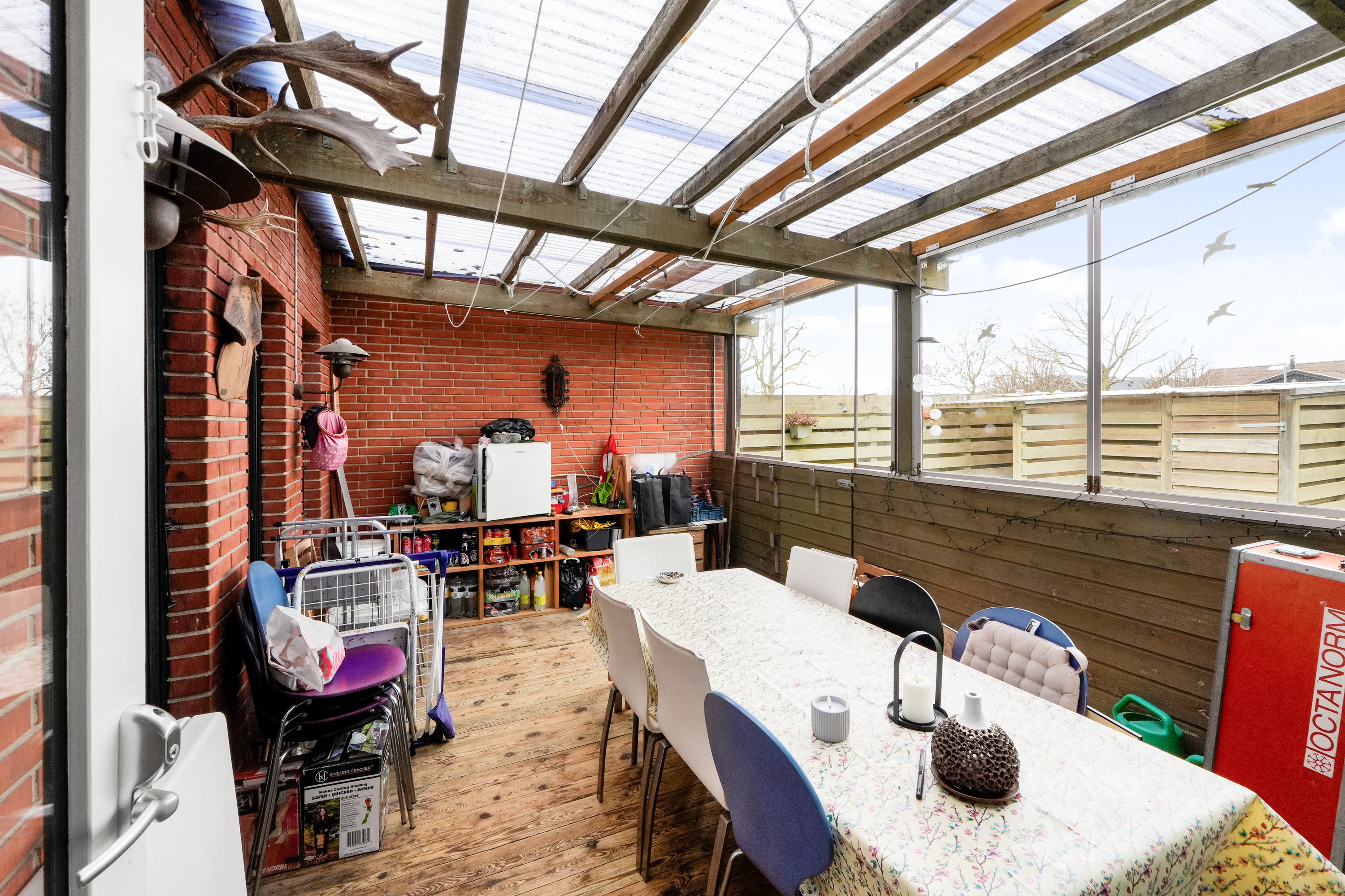 Fremhævet overdækket terrasse billede i fuldskærmstilstand. Billede af Fyrrelunden 105, 2635 Ishøj