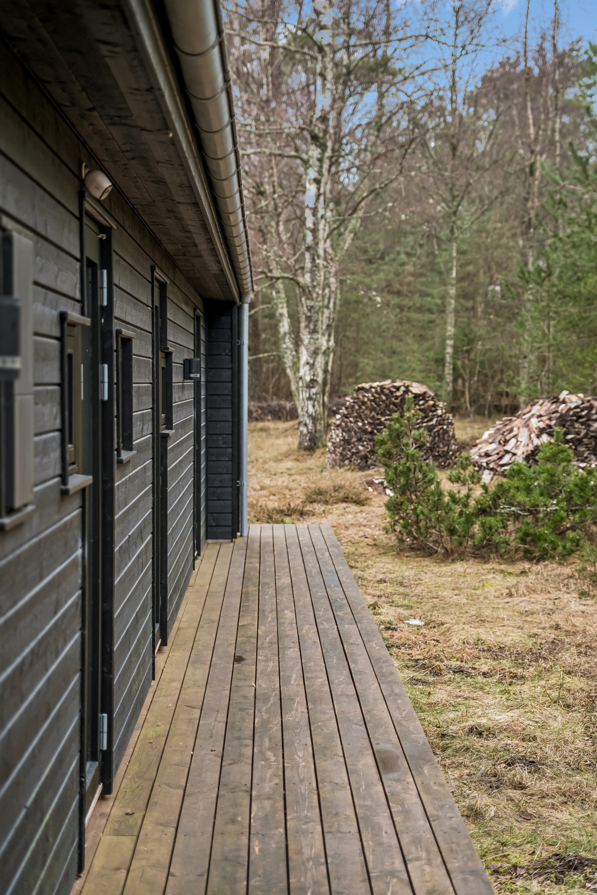 Fremhævet terrasse billede i fuldskærmstilstand. Billede af Mosevej 8, Østerby, 9940 Læsø