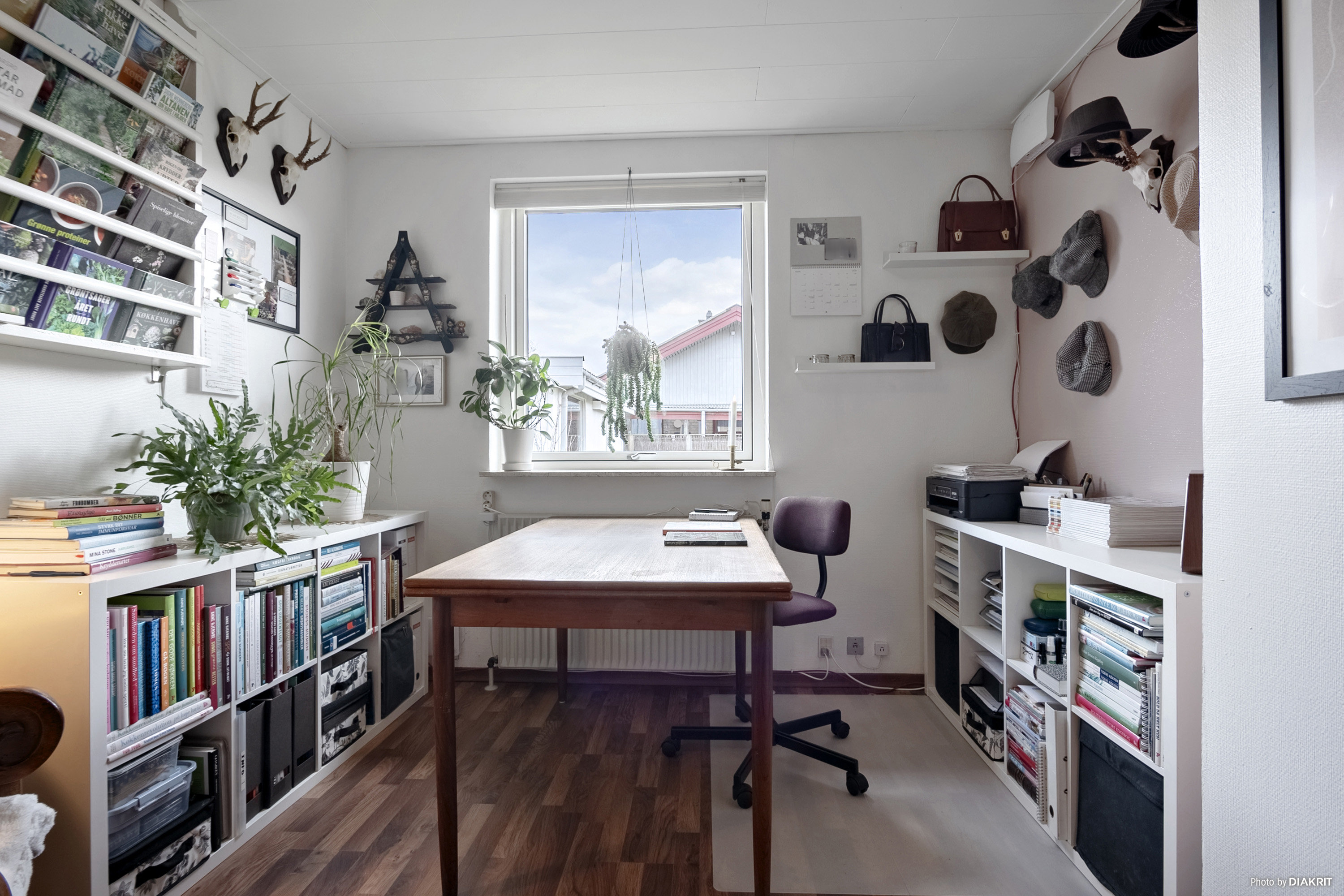 Fremhævet kontor billede i fuldskærmstilstand. Billede af Skovbovej 40, 4632 Bjæverskov