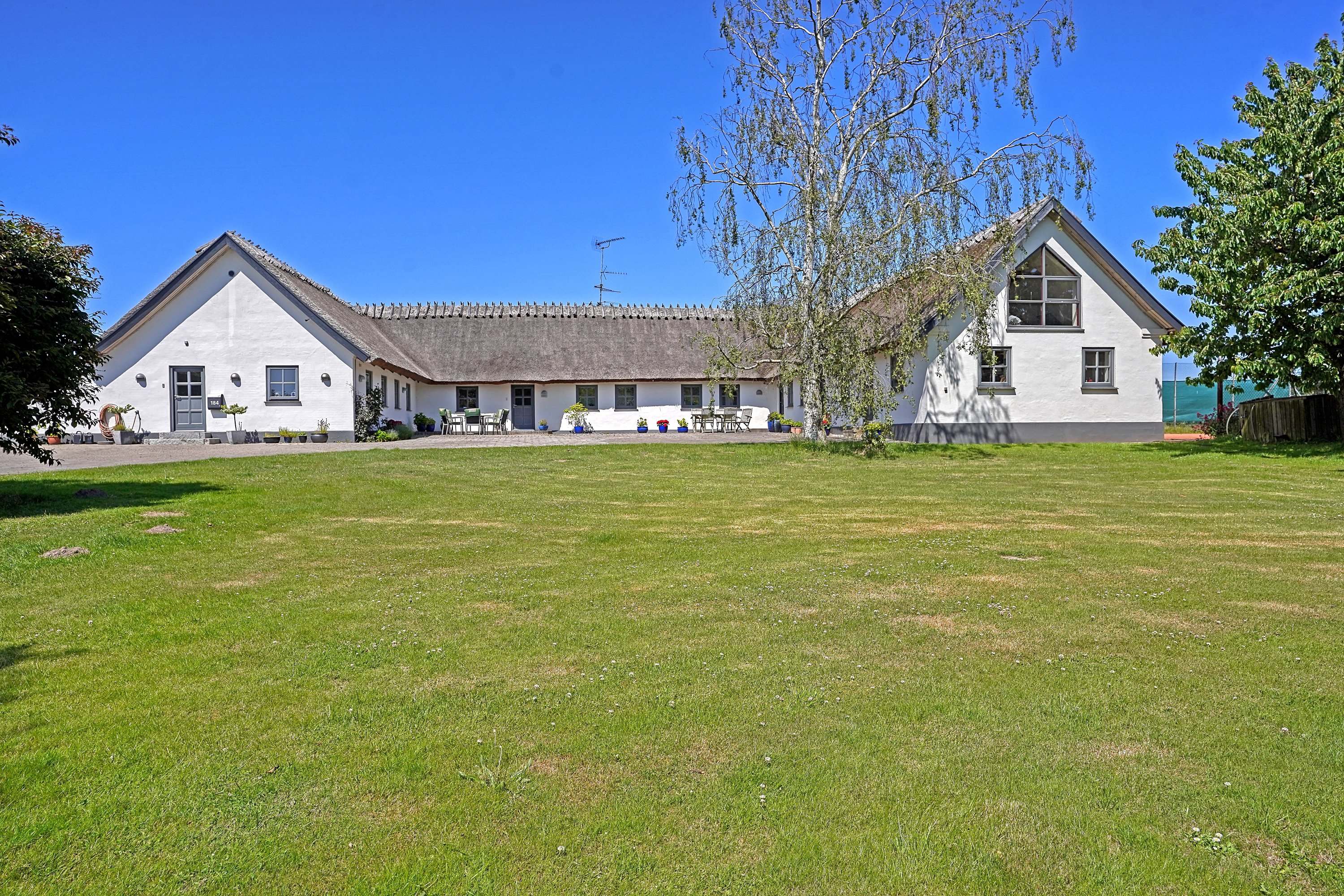 Fremhævet ejendommen billede i fuldskærmstilstand. Billede af Harløsevej 184, 3400 Hillerød