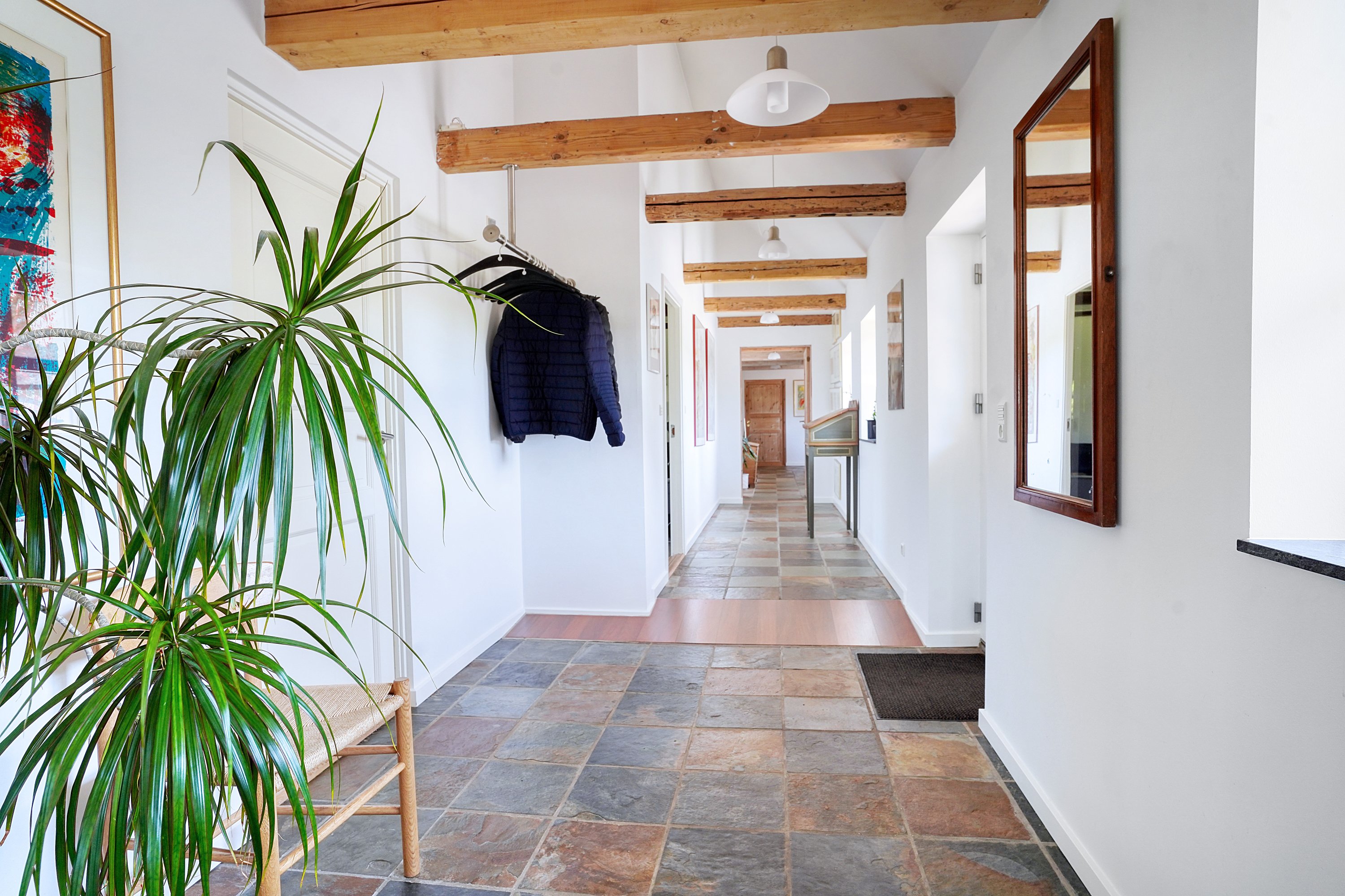 Fremhævet entré billede i fuldskærmstilstand. Billede af Harløsevej 184, 3400 Hillerød