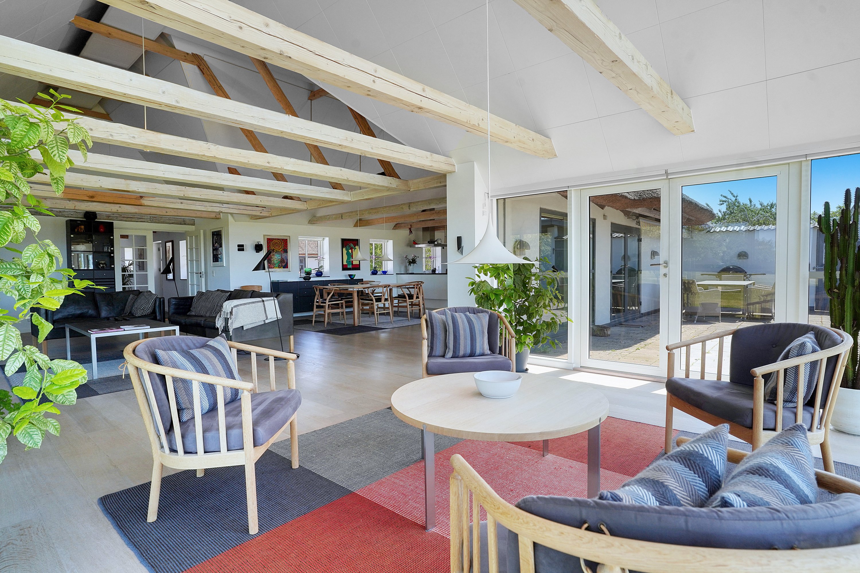 Fremhævet stue billede i fuldskærmstilstand. Billede af Harløsevej 184, 3400 Hillerød