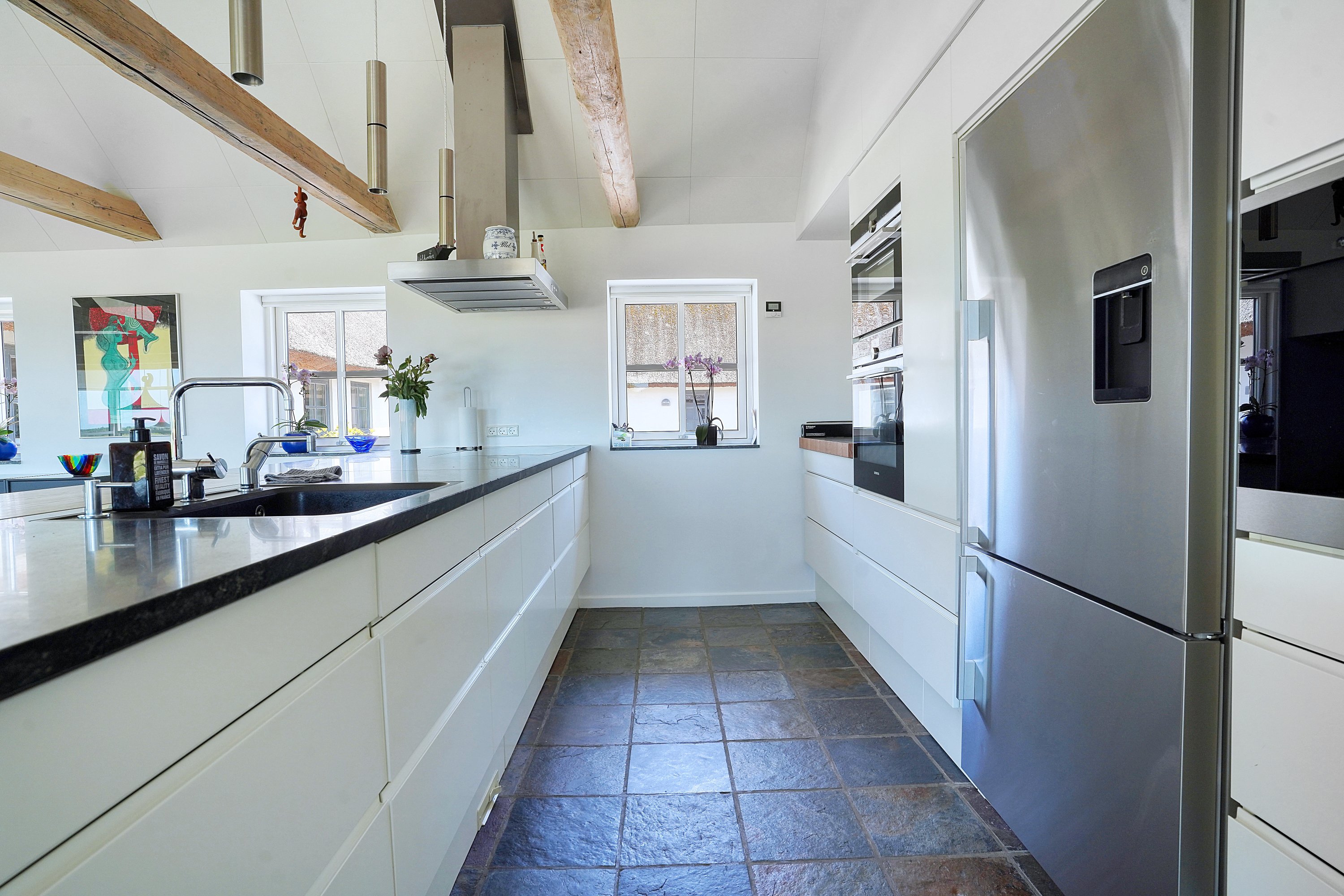 Fremhævet køkken billede i fuldskærmstilstand. Billede af Harløsevej 184, 3400 Hillerød