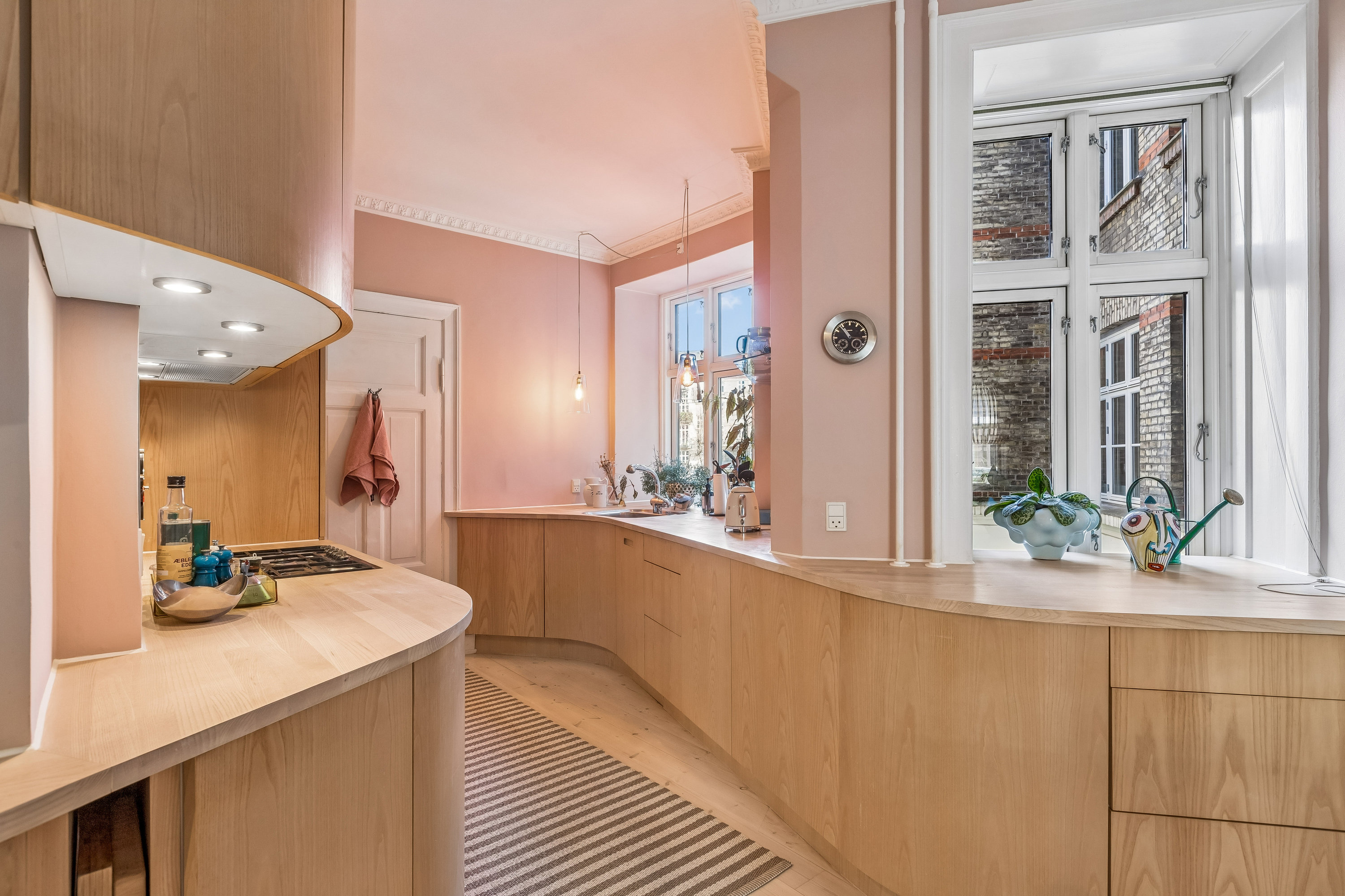 Fremhævet køkken billede i fuldskærmstilstand. Billede af Reykjaviksgade 5, 1. th., 2300 København S