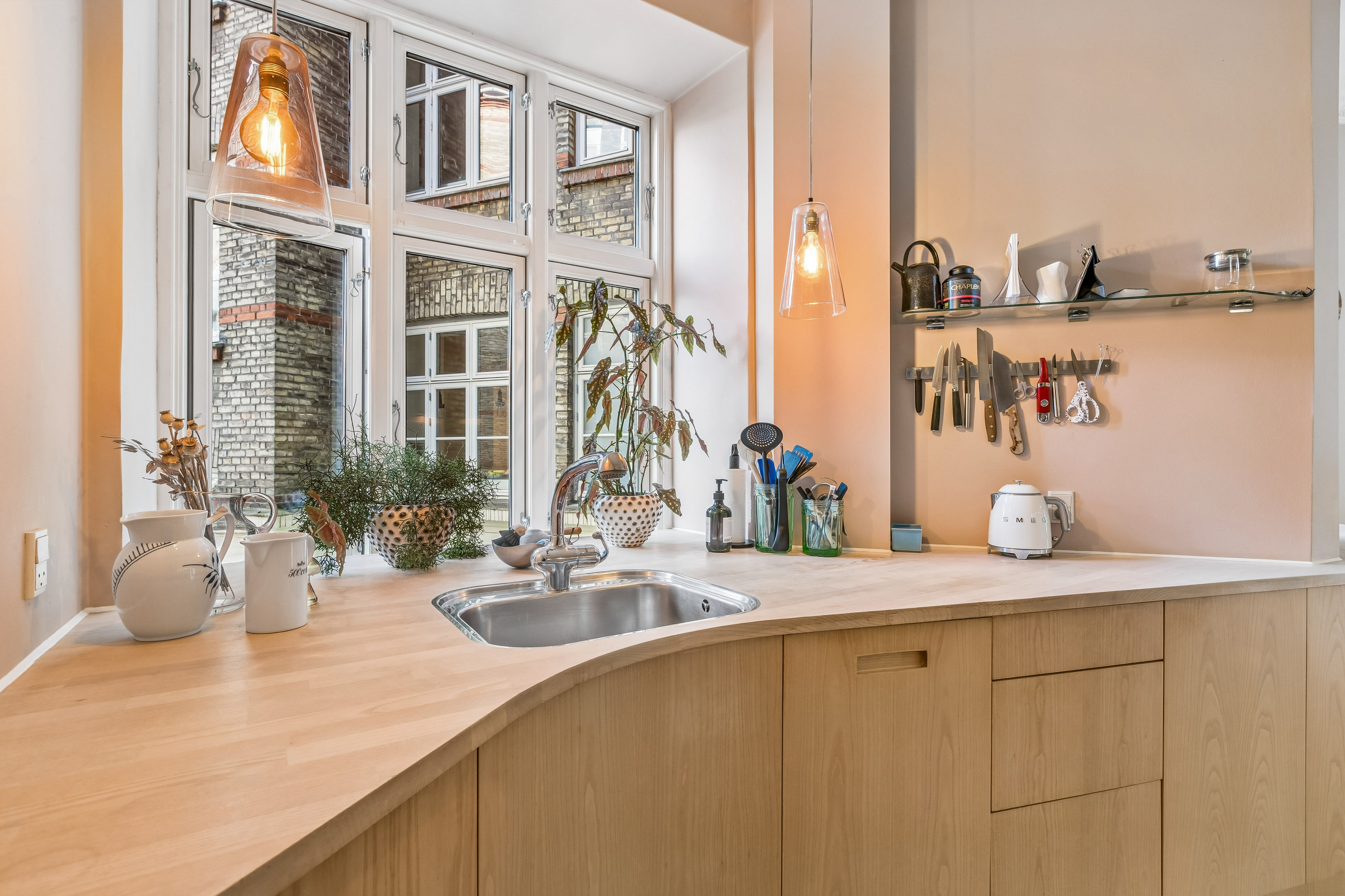 Fremhævet køkken billede i fuldskærmstilstand. Billede af Reykjaviksgade 5, 1. th., 2300 København S