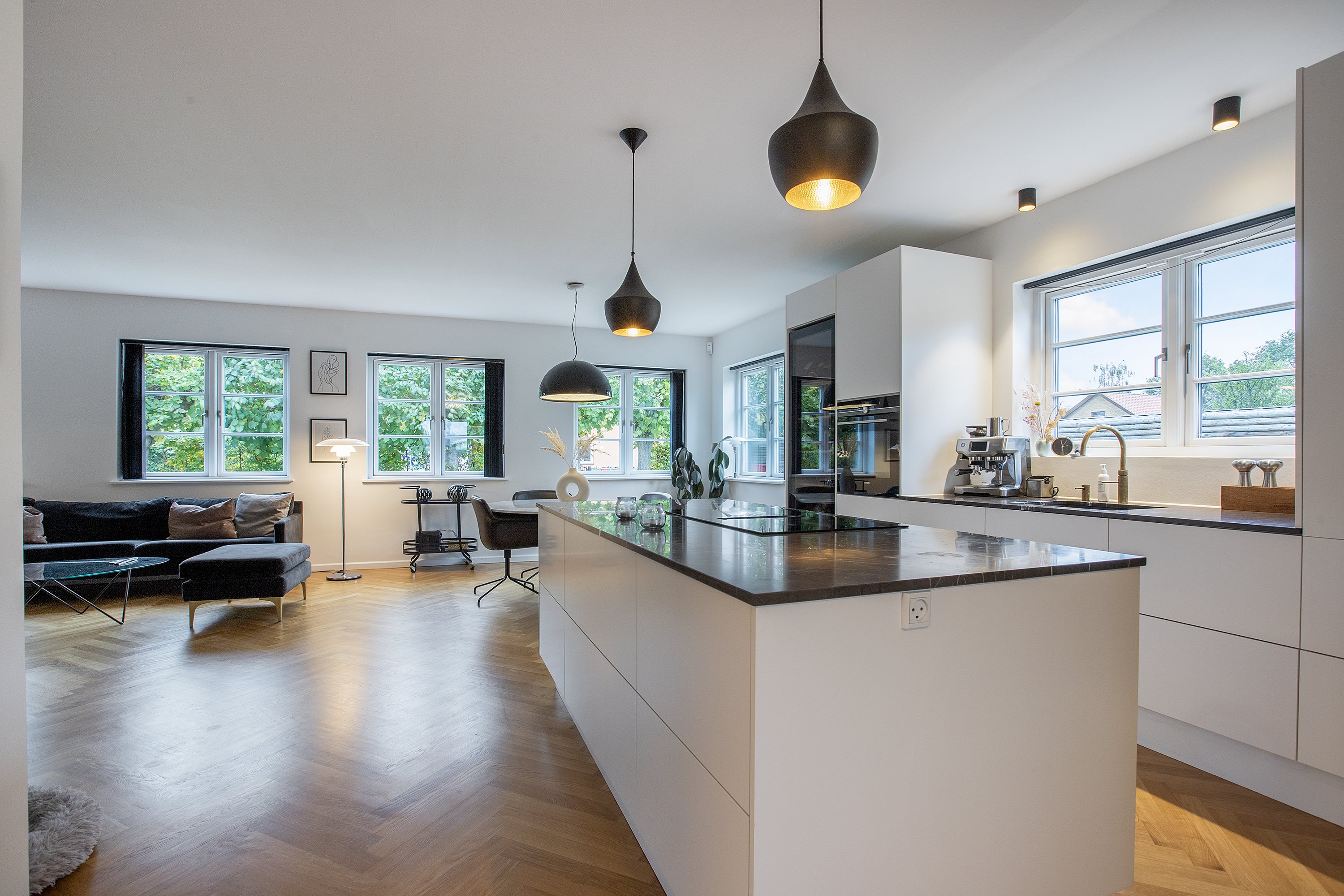 Fremhævet køkken billede i fuldskærmstilstand. Billede af Merkur Alle 16, 2770 Kastrup