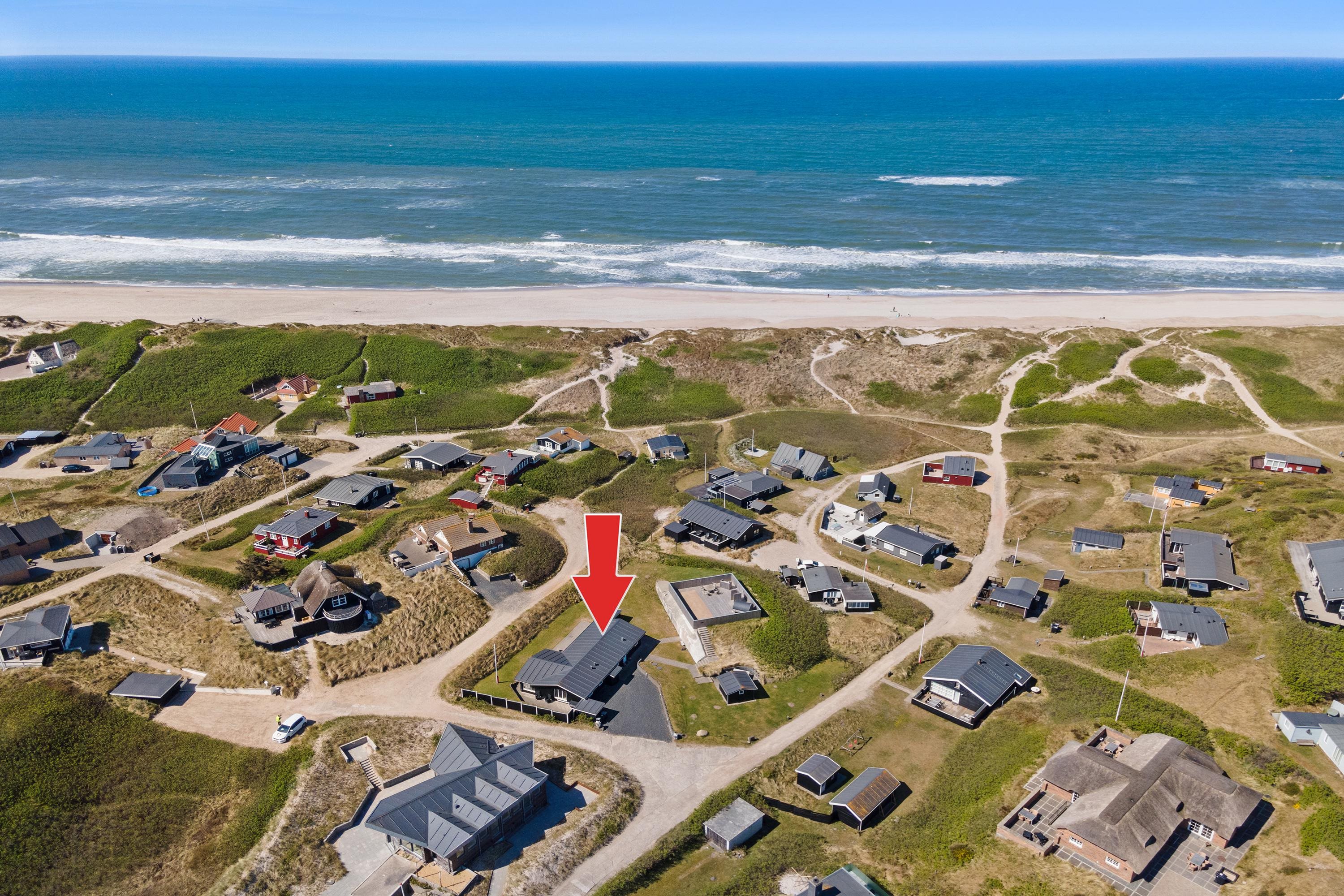 Fremhævet luftfoto billede i fuldskærmstilstand. Billede af Lodbergsvej 125, Søndervig, 6950 Ringkøbing