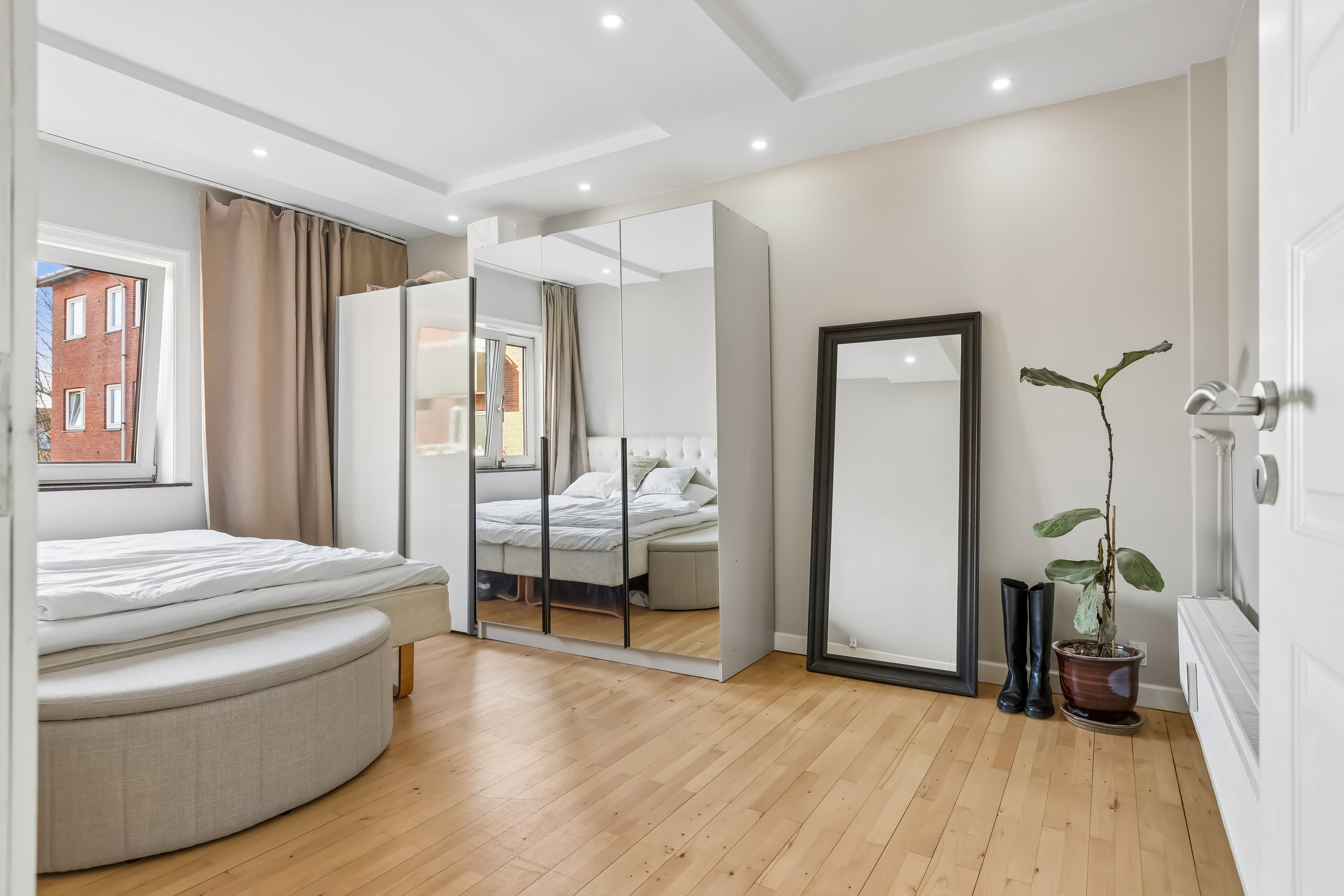 Fremhævet værelse billede i fuldskærmstilstand. Billede af Amager Landevej 49, 1. th., 2770 Kastrup