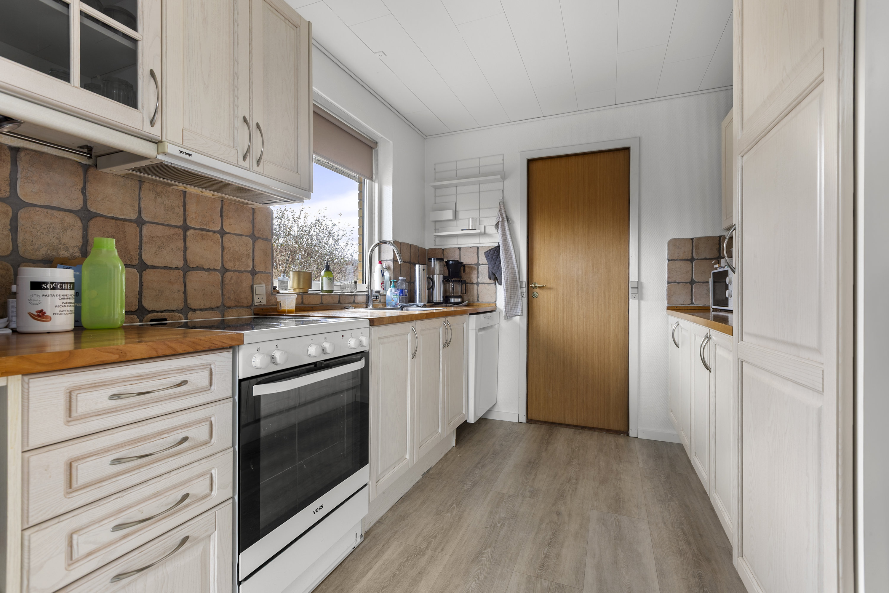 Fremhævet køkken billede i fuldskærmstilstand. Billede af Tovesvej 34, 4220 Korsør