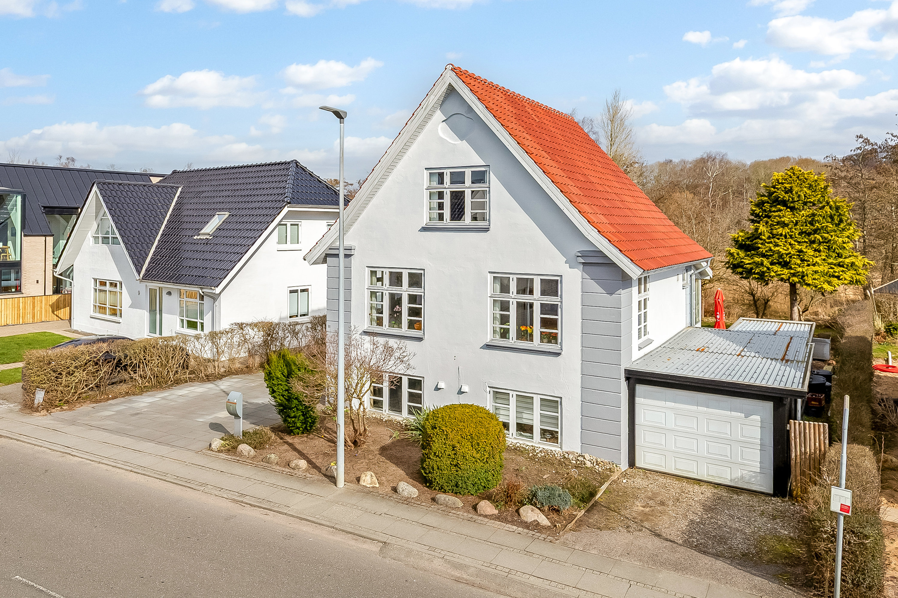 Fremhævet mastefoto billede i fuldskærmstilstand. Billede af Fjordvej 11, Strandhuse, 6000 Kolding