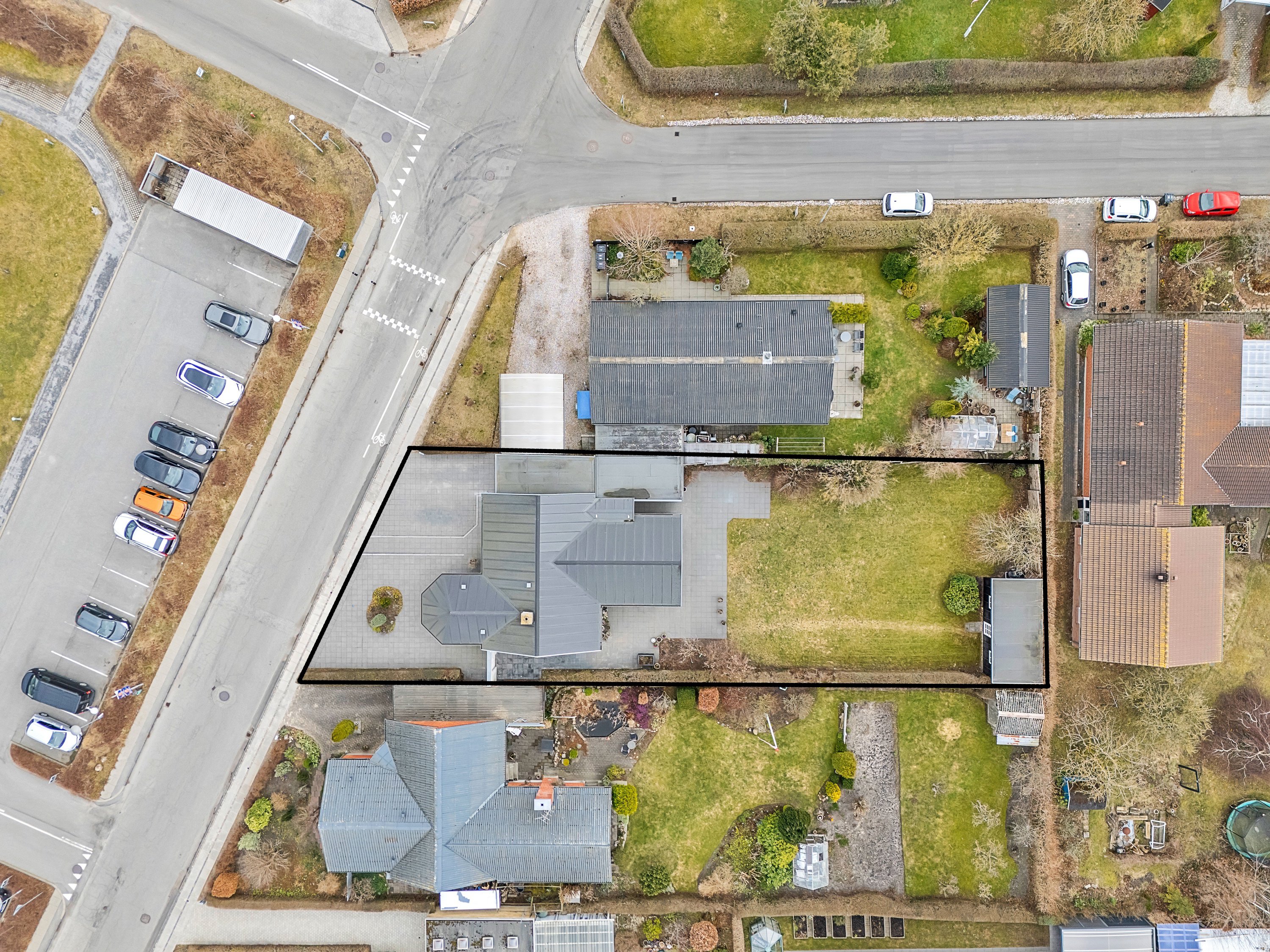 Fremhævet luftfoto billede i fuldskærmstilstand. Billede af Hedevej 53, 8240 Risskov