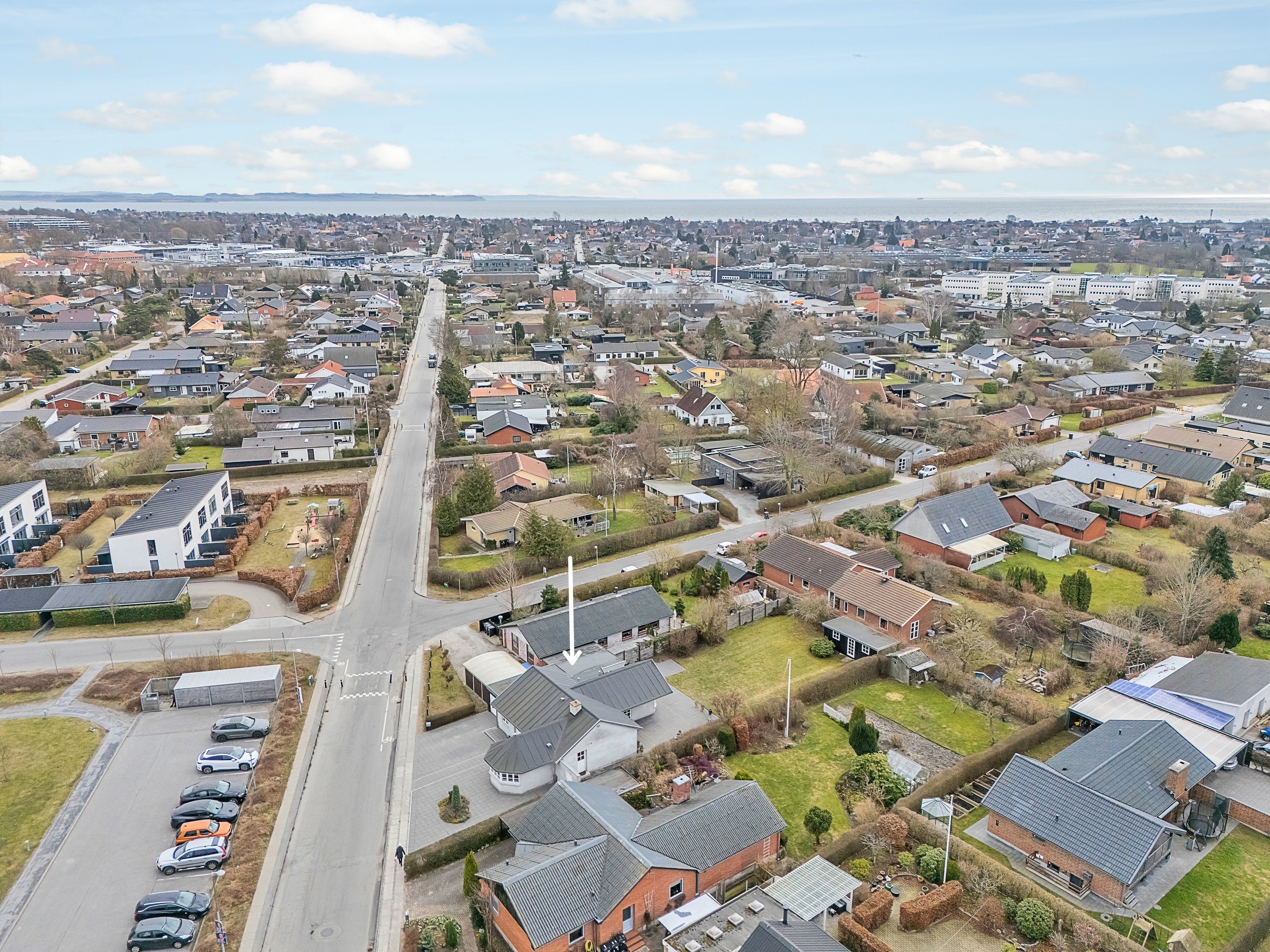 Fremhævet luftfoto billede i fuldskærmstilstand. Billede af Hedevej 53, 8240 Risskov