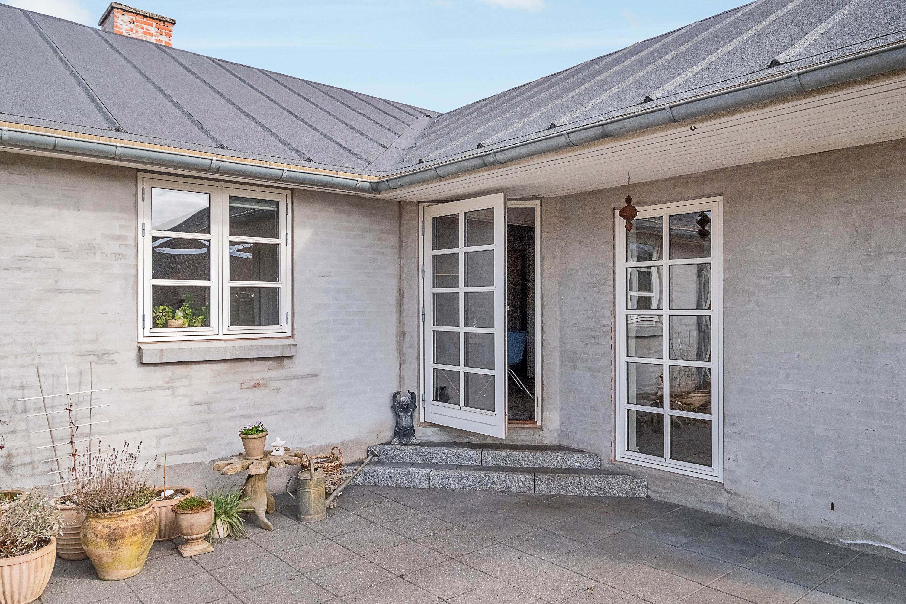 Fremhævet terrasse billede i fuldskærmstilstand. Billede af Hedevej 53, 8240 Risskov