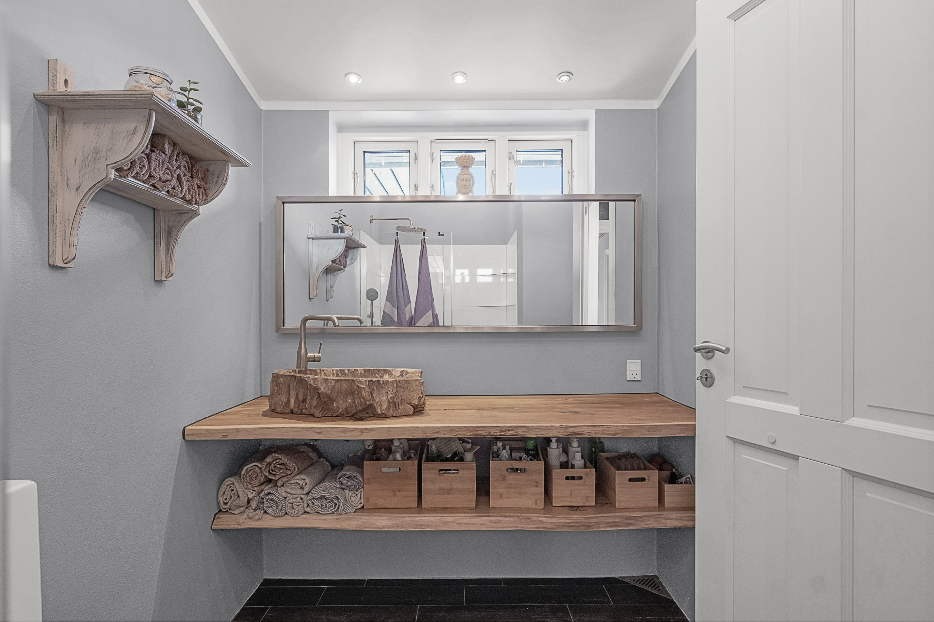 Fremhævet badeværelse billede i fuldskærmstilstand. Billede af Hedevej 53, 8240 Risskov