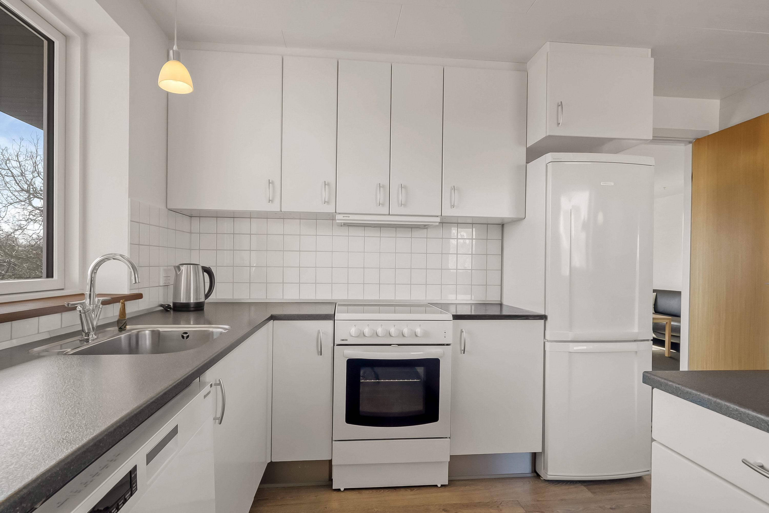 Fremhævet køkken billede i fuldskærmstilstand. Billede af Strandgade 69, Tåsinge, 5700 Svendborg