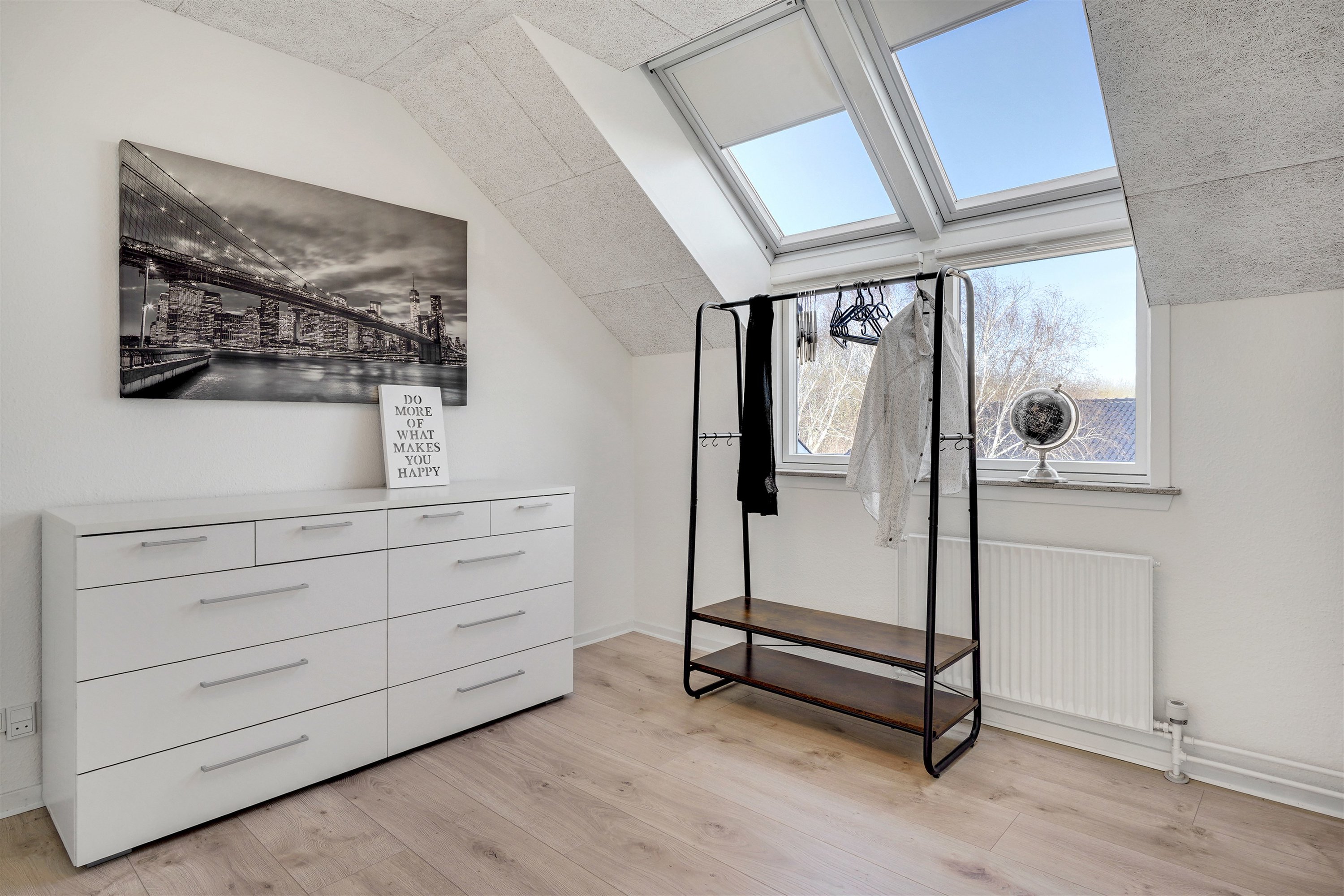 Fremhævet værelse billede i fuldskærmstilstand. Billede af Nordre Fovrfeldvej 16B, 6710 Esbjerg V