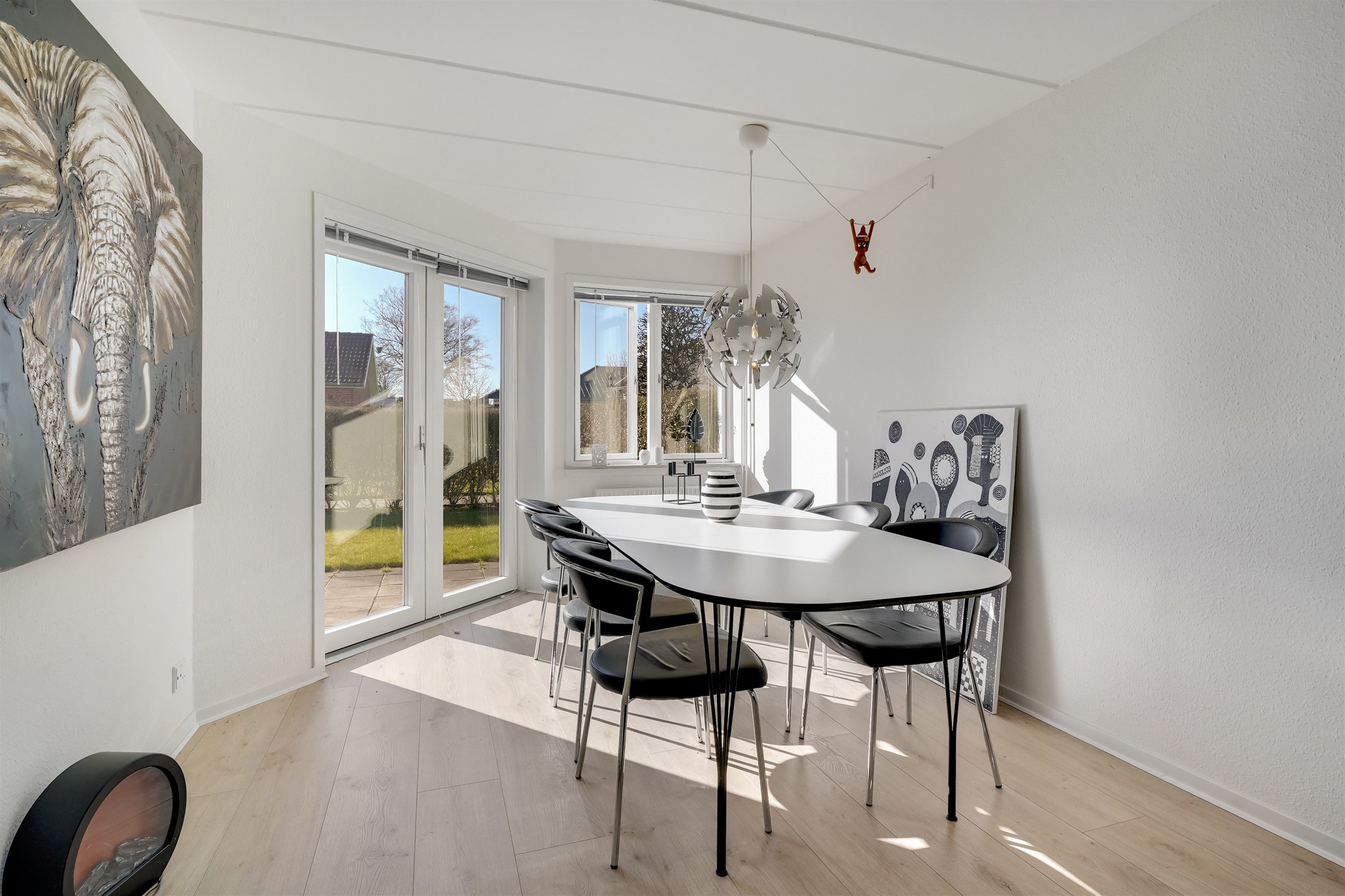 Fremhævet spisestue billede i fuldskærmstilstand. Billede af Nordre Fovrfeldvej 16B, 6710 Esbjerg V