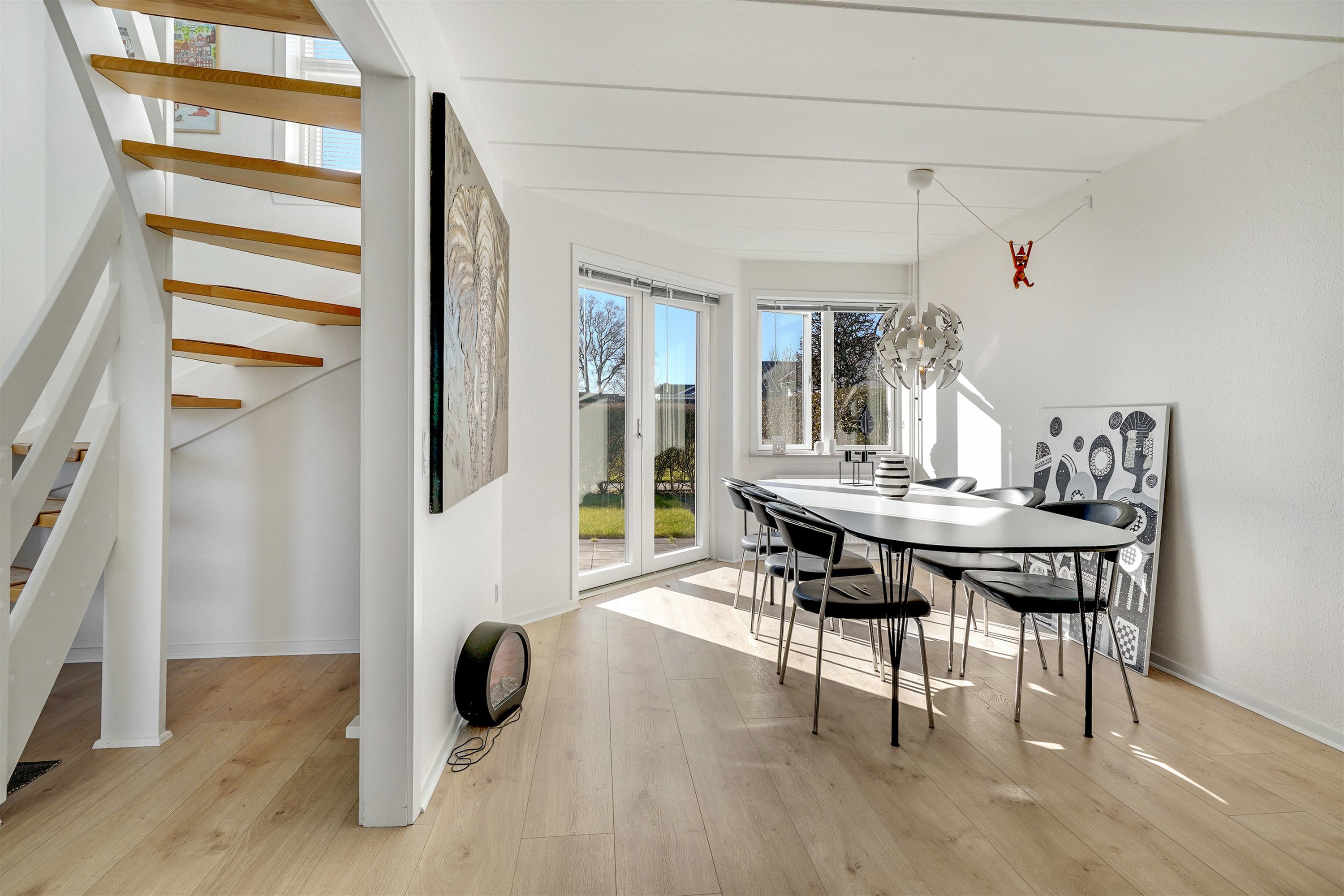 Fremhævet spisestue billede i fuldskærmstilstand. Billede af Nordre Fovrfeldvej 16B, 6710 Esbjerg V