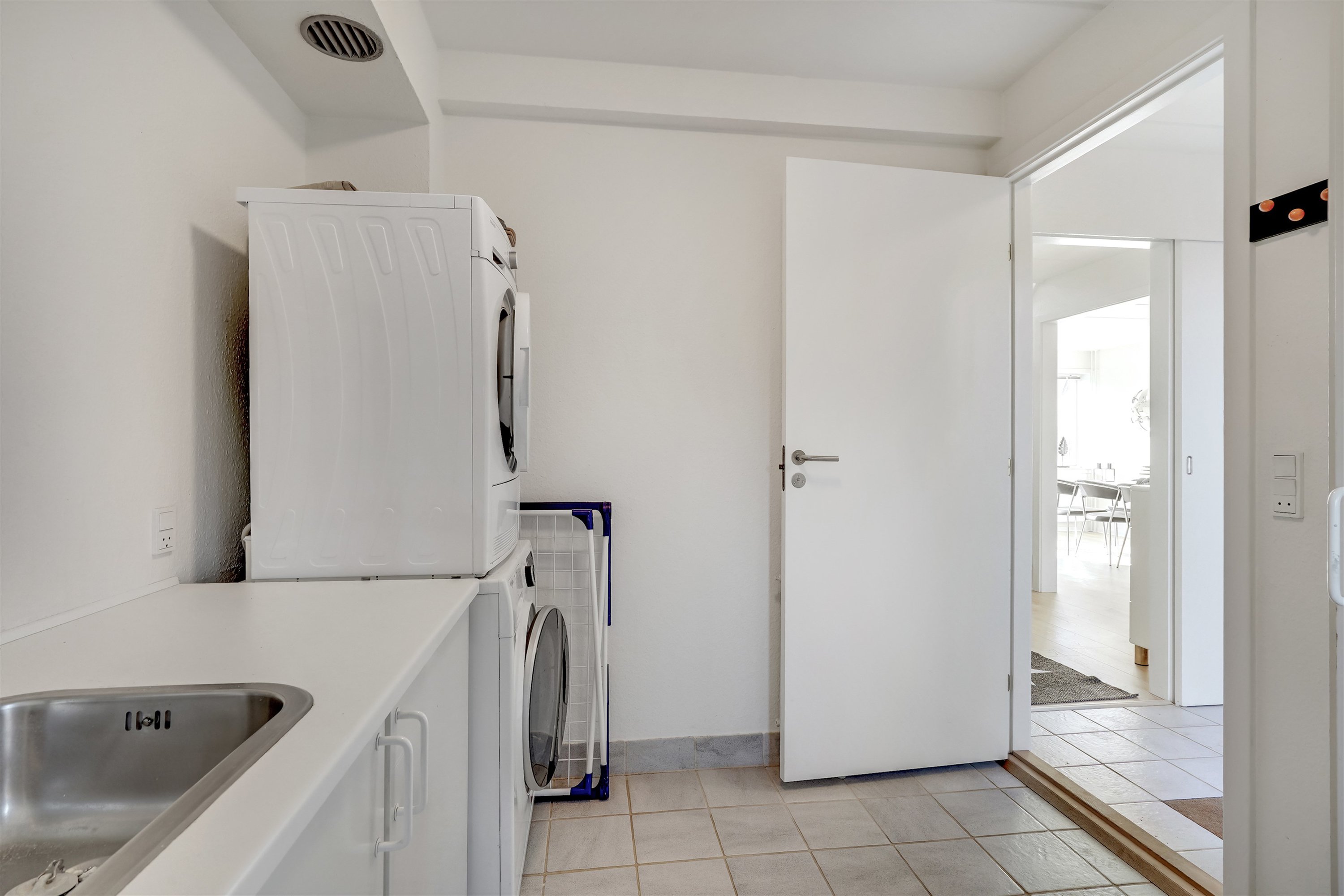 Fremhævet bryggers billede i fuldskærmstilstand. Billede af Nordre Fovrfeldvej 16B, 6710 Esbjerg V