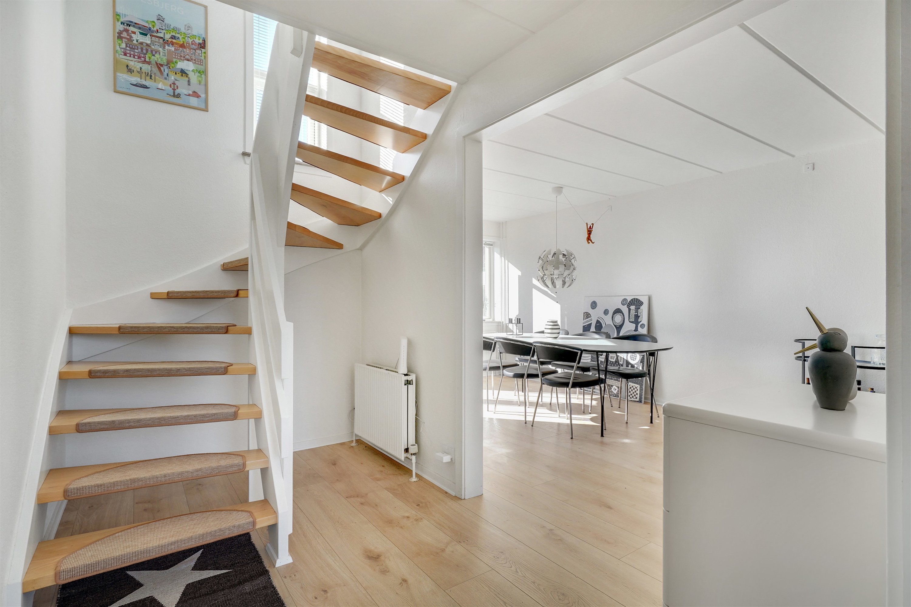 Fremhævet gang billede i fuldskærmstilstand. Billede af Nordre Fovrfeldvej 16B, 6710 Esbjerg V