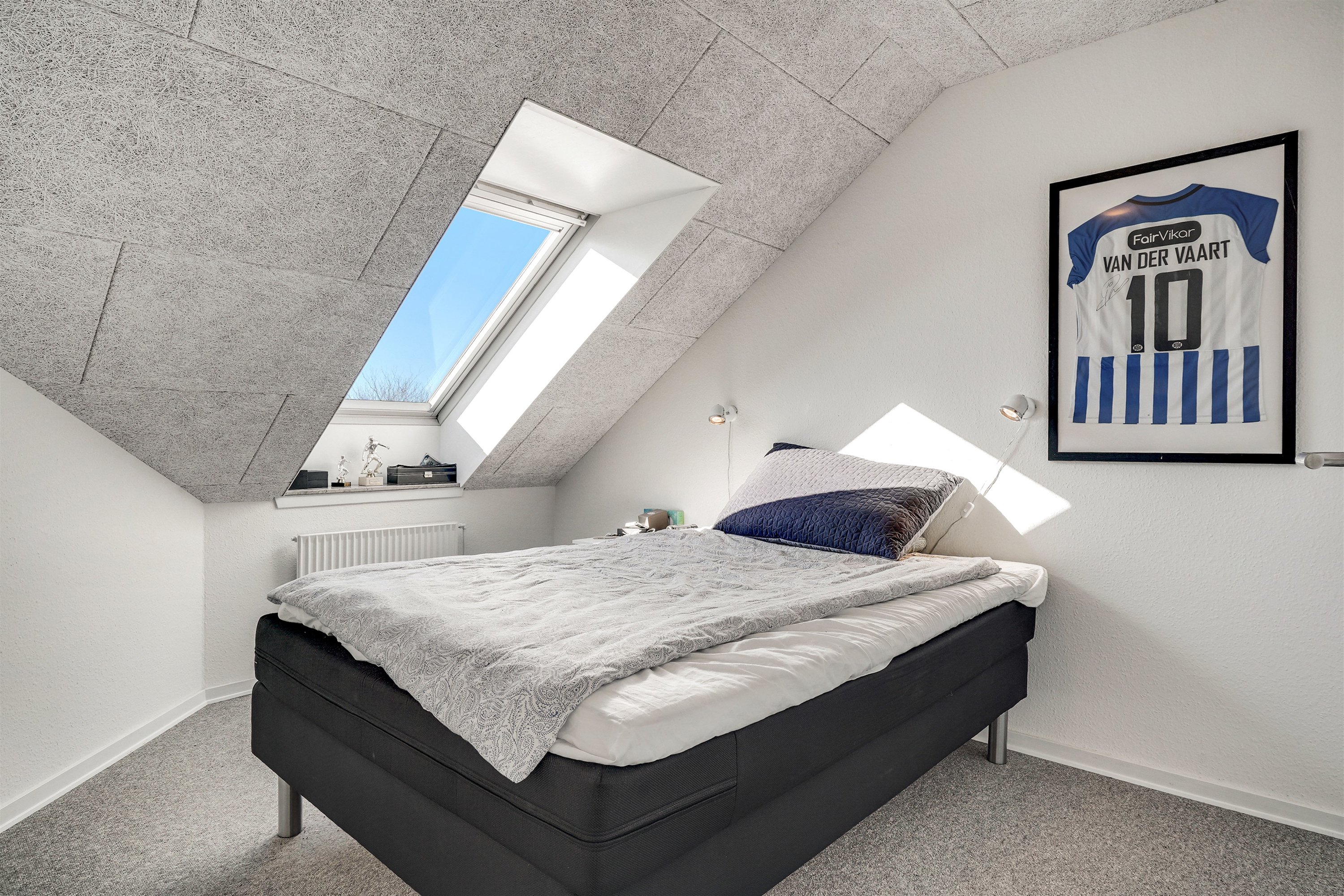 Fremhævet soveværelse billede i fuldskærmstilstand. Billede af Nordre Fovrfeldvej 16B, 6710 Esbjerg V