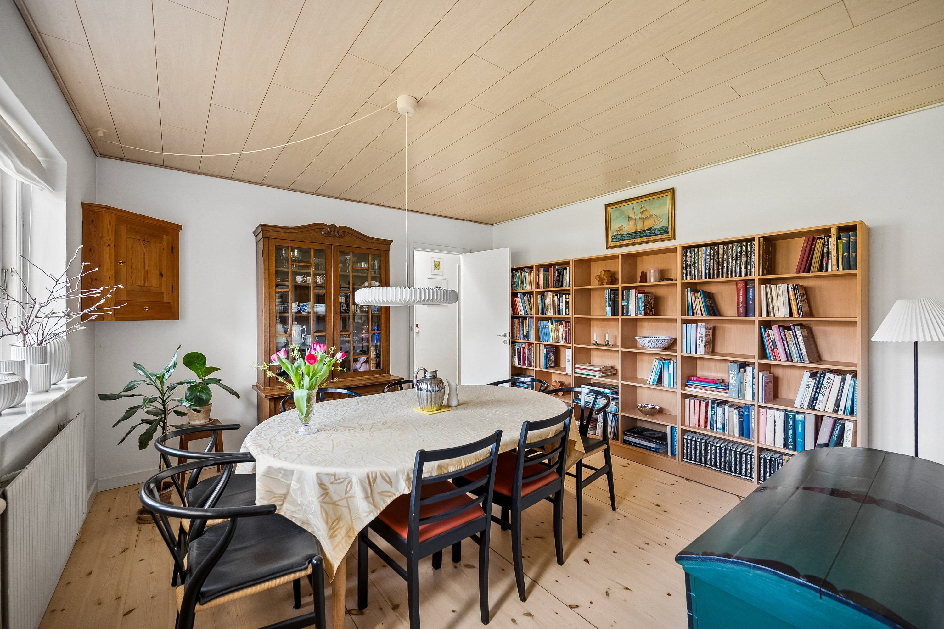 Fremhævet stue billede i fuldskærmstilstand. Billede af Sjællandsvej 22, 2800 Kongens Lyngby