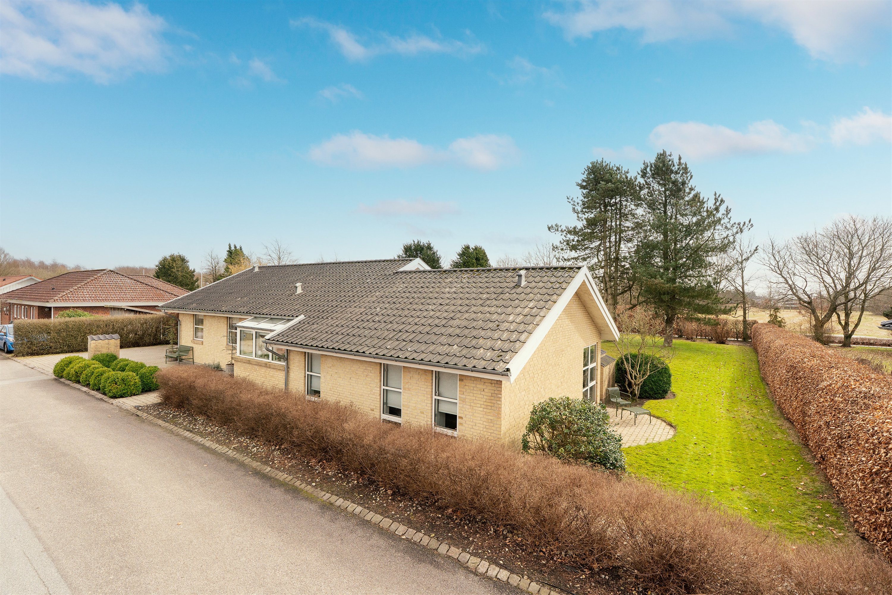 Fremhævet ejendommen billede i fuldskærmstilstand. Billede af Flintemarken 40, 7190 Billund