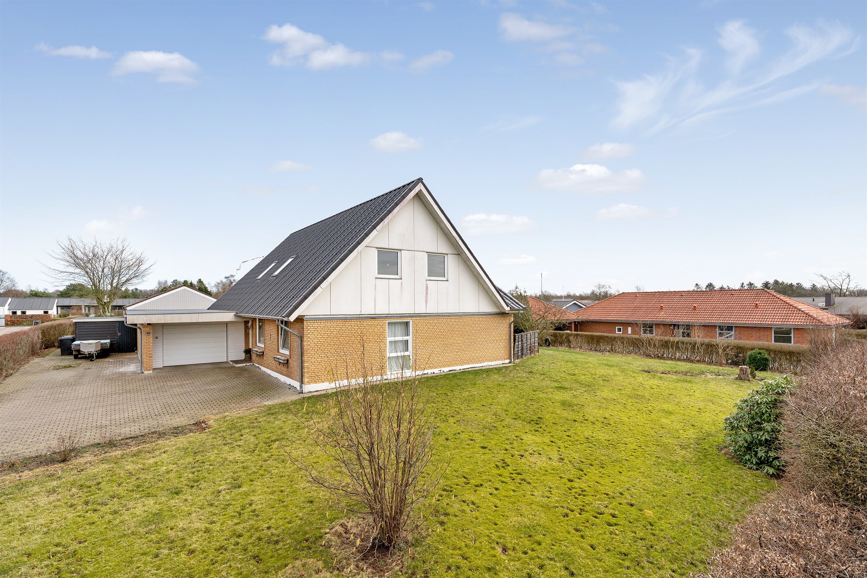 Fremhævet ejendommen billede i fuldskærmstilstand. Billede af Fasanvej 16, 7184 Vandel