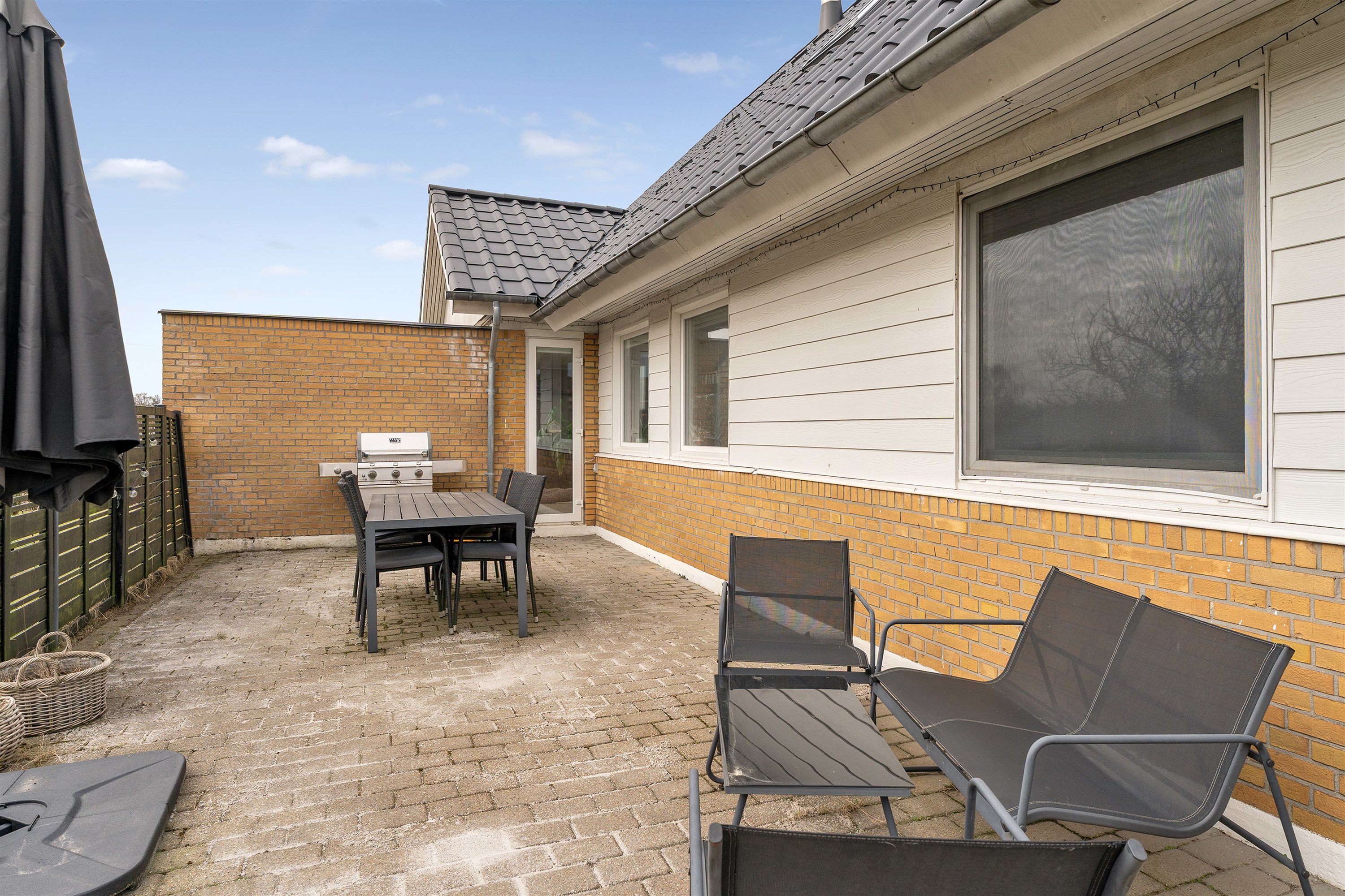 Fremhævet terrasse billede i fuldskærmstilstand. Billede af Fasanvej 16, 7184 Vandel