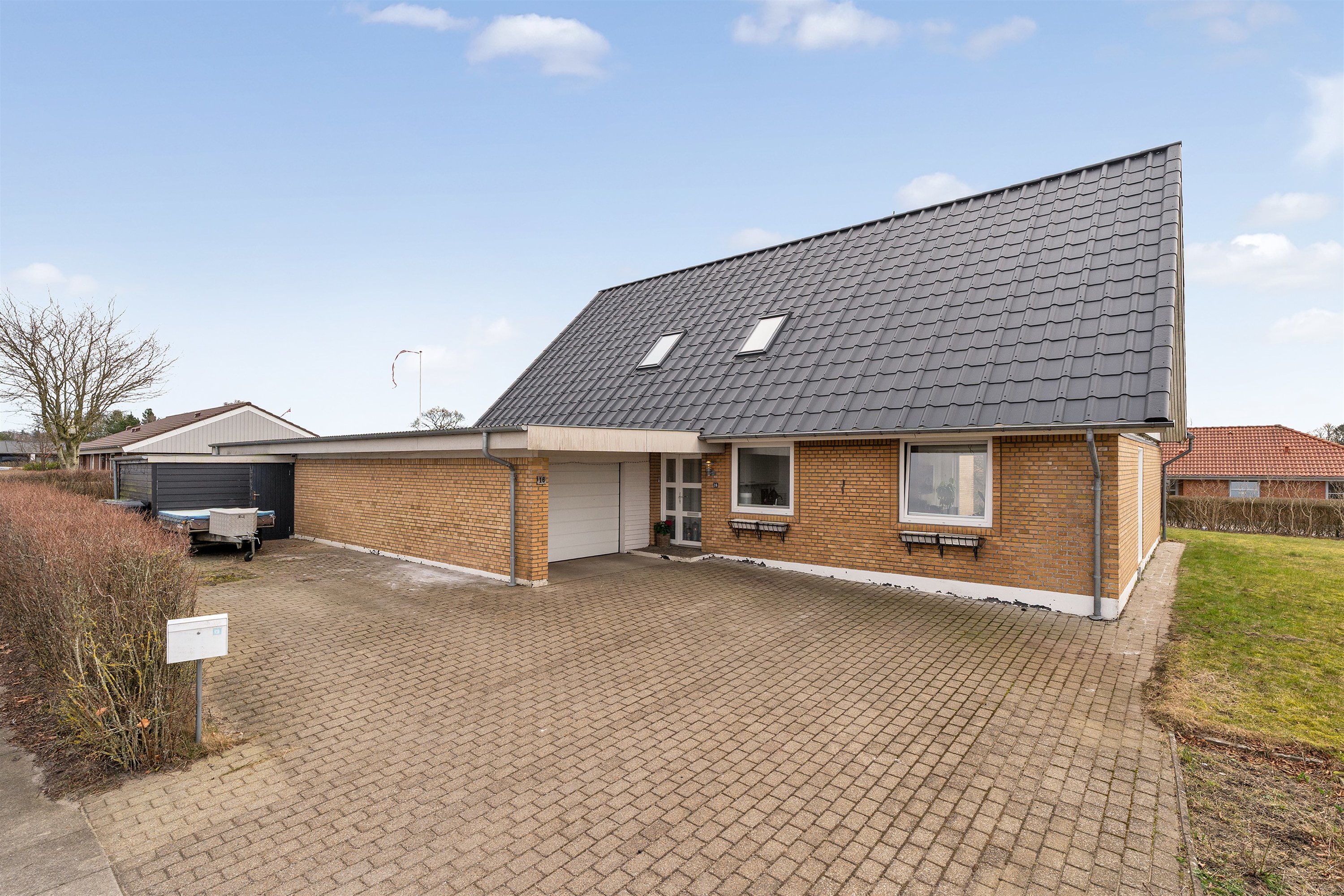 Villa: Ejendommen på Fasanvej 16, 7184 Vandel