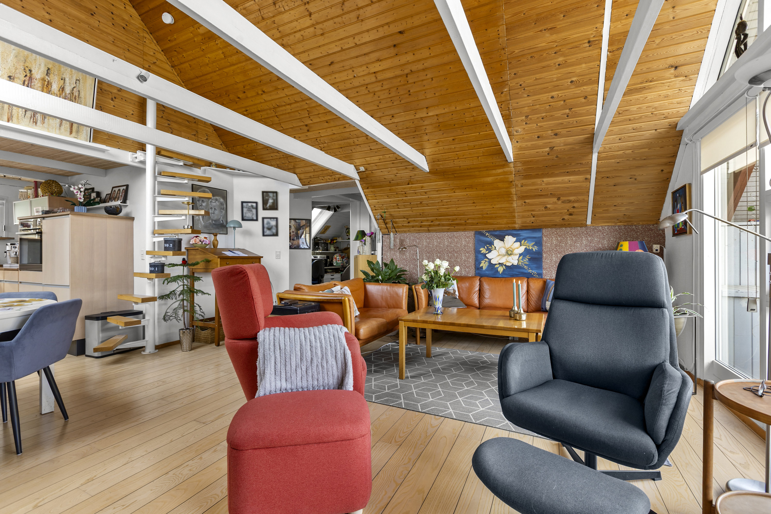 Fremhævet stue billede i fuldskærmstilstand. Billede af Elverhøjen 6, 4400 Kalundborg