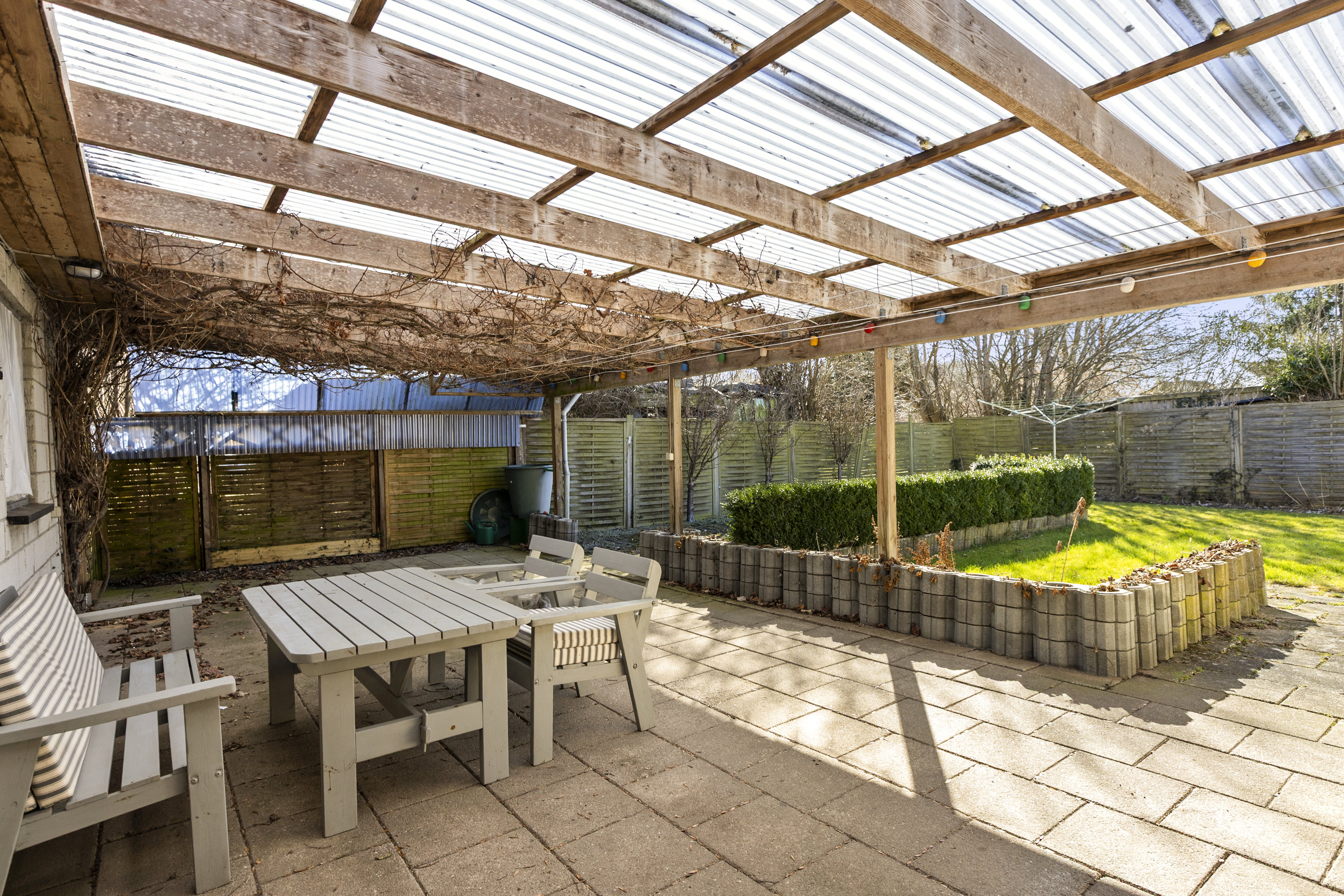 Fremhævet overdækket terrasse billede i fuldskærmstilstand. Billede af Skolelodden 12, Viskinge, 4470 Svebølle