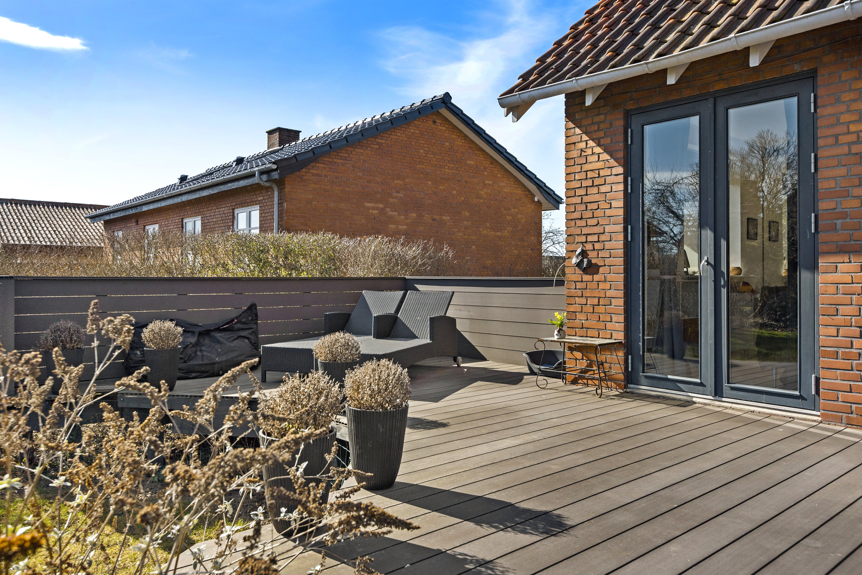 Fremhævet terrasse billede i fuldskærmstilstand. Billede af Bøgevej 1, 4400 Kalundborg