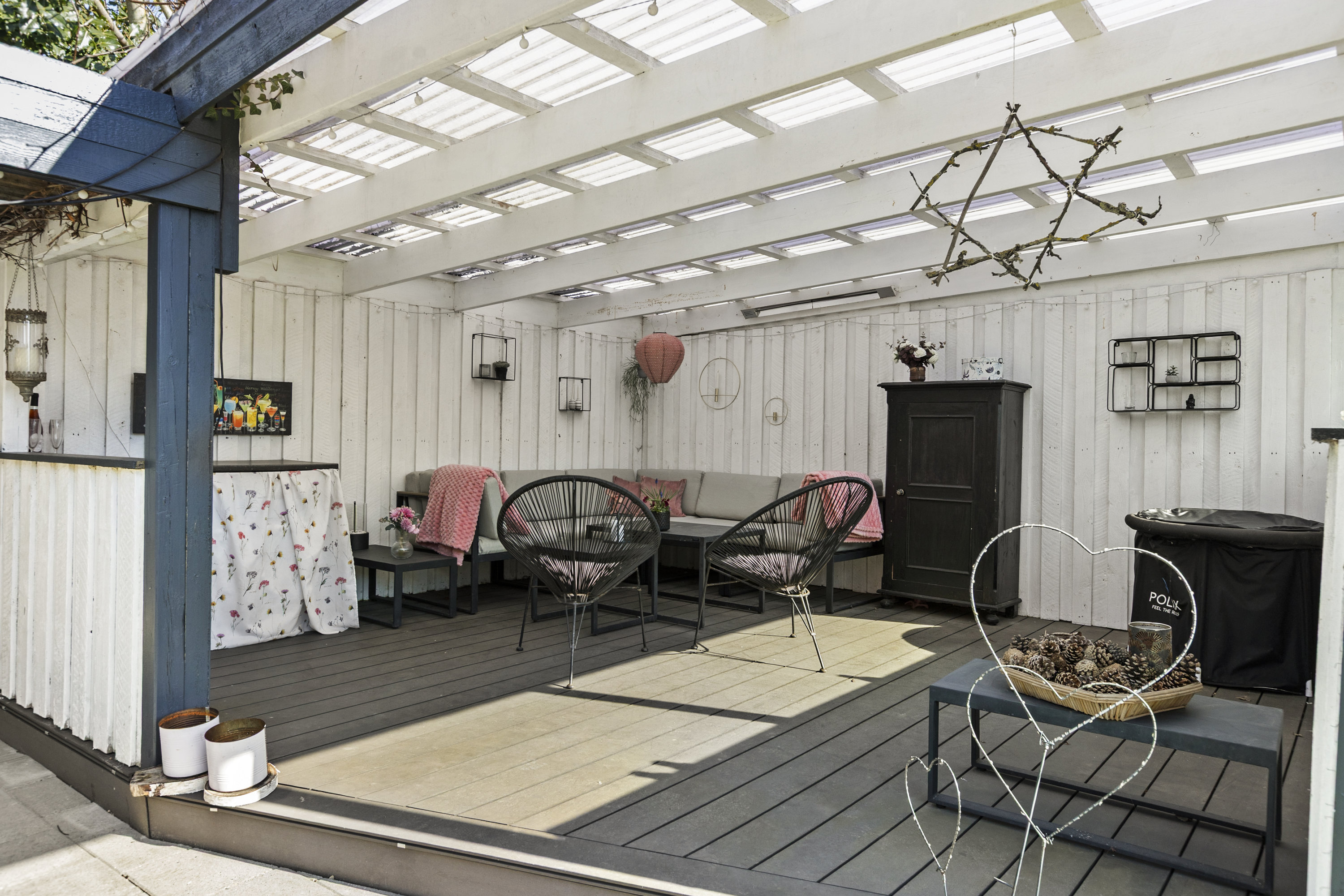 Fremhævet overdækket terrasse billede i fuldskærmstilstand. Billede af Bøgevej 1, 4400 Kalundborg