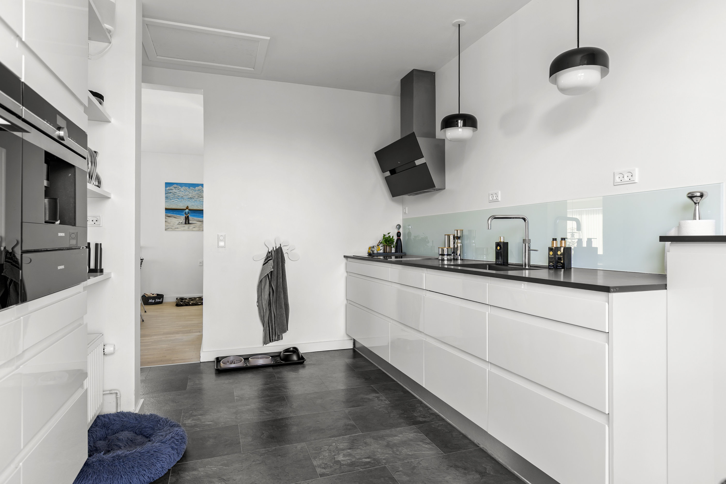 Fremhævet køkken billede i fuldskærmstilstand. Billede af Bøgevej 1, 4400 Kalundborg