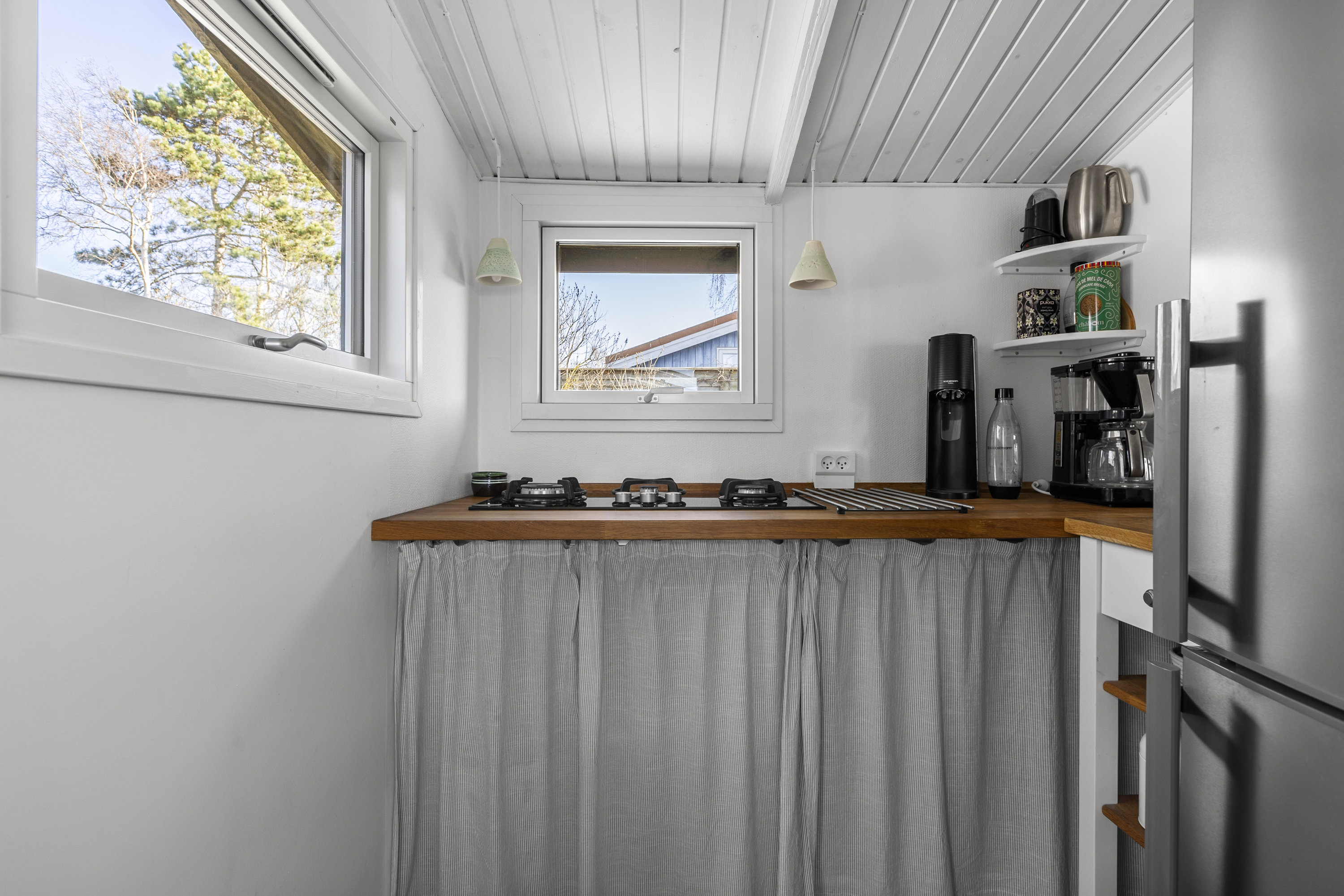 Fremhævet køkken billede i fuldskærmstilstand. Billede af Tranevej 16, 4220 Korsør