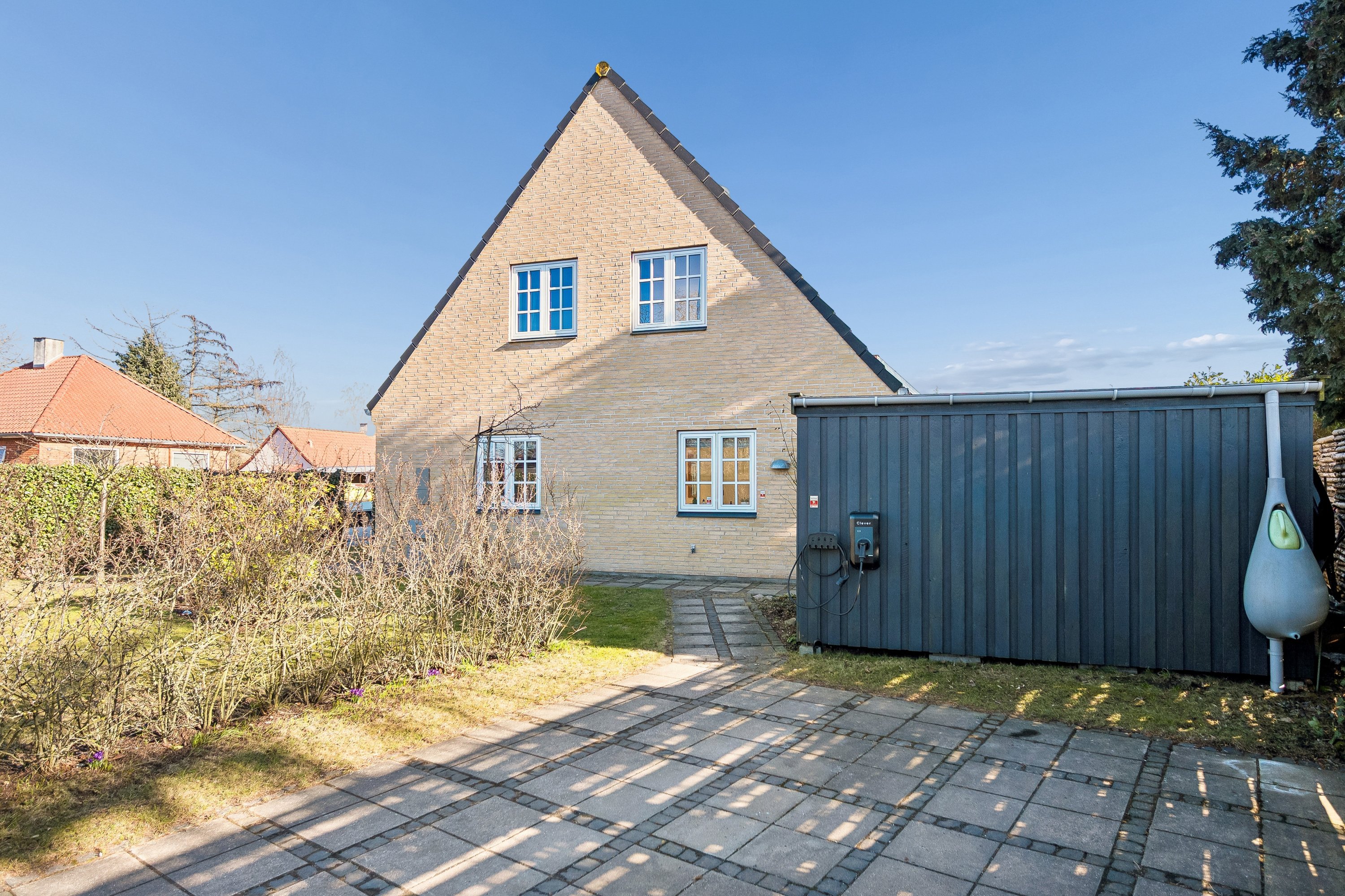 Fremhævet andet billede i fuldskærmstilstand. Billede af Hanehøj 33, 2880 Bagsværd