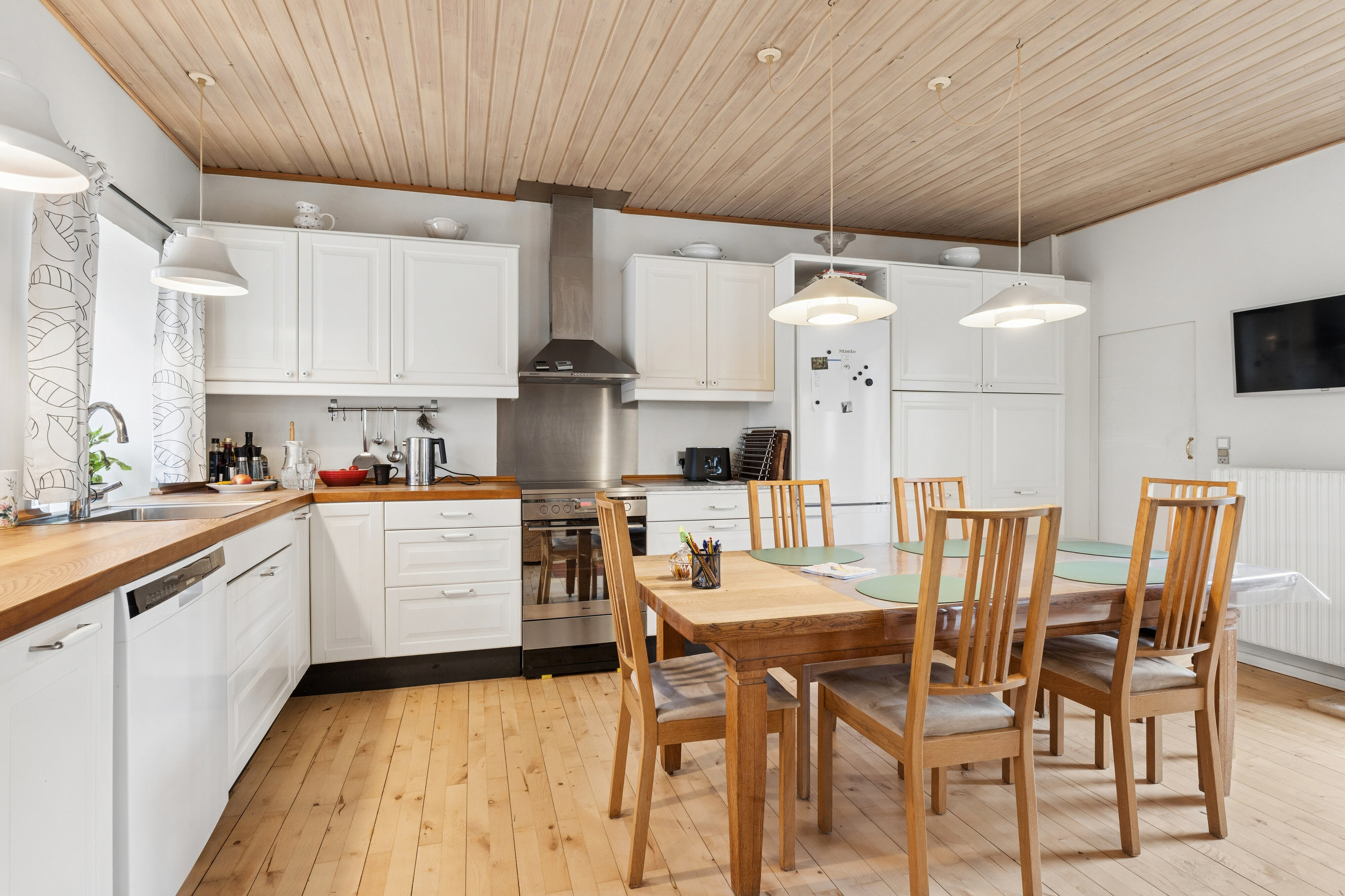 Miniaturebillede 2: køkken. Billede af Vejenbrødvej 34, 2980 Kokkedal