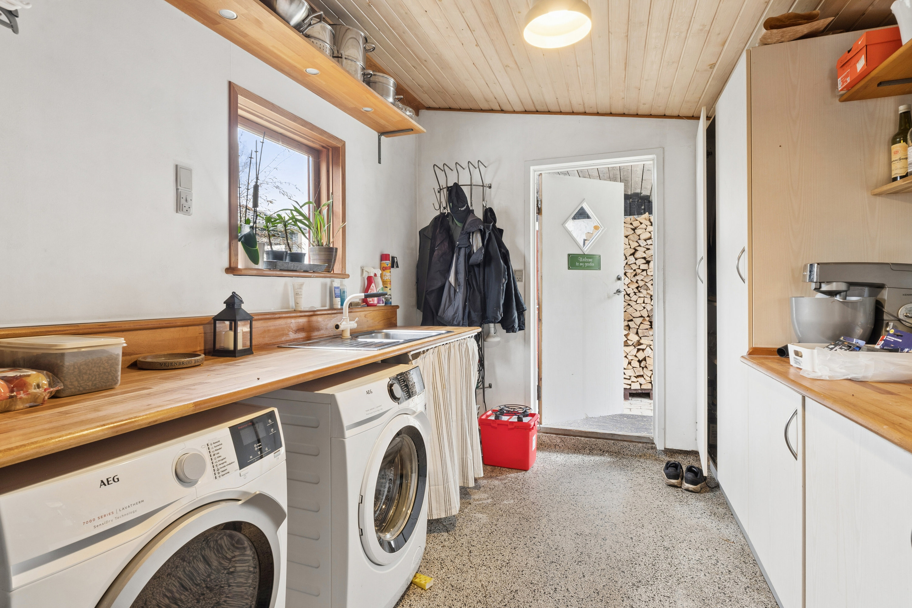 Fremhævet indendørs billede i fuldskærmstilstand. Billede af Vejenbrødvej 34, 2980 Kokkedal