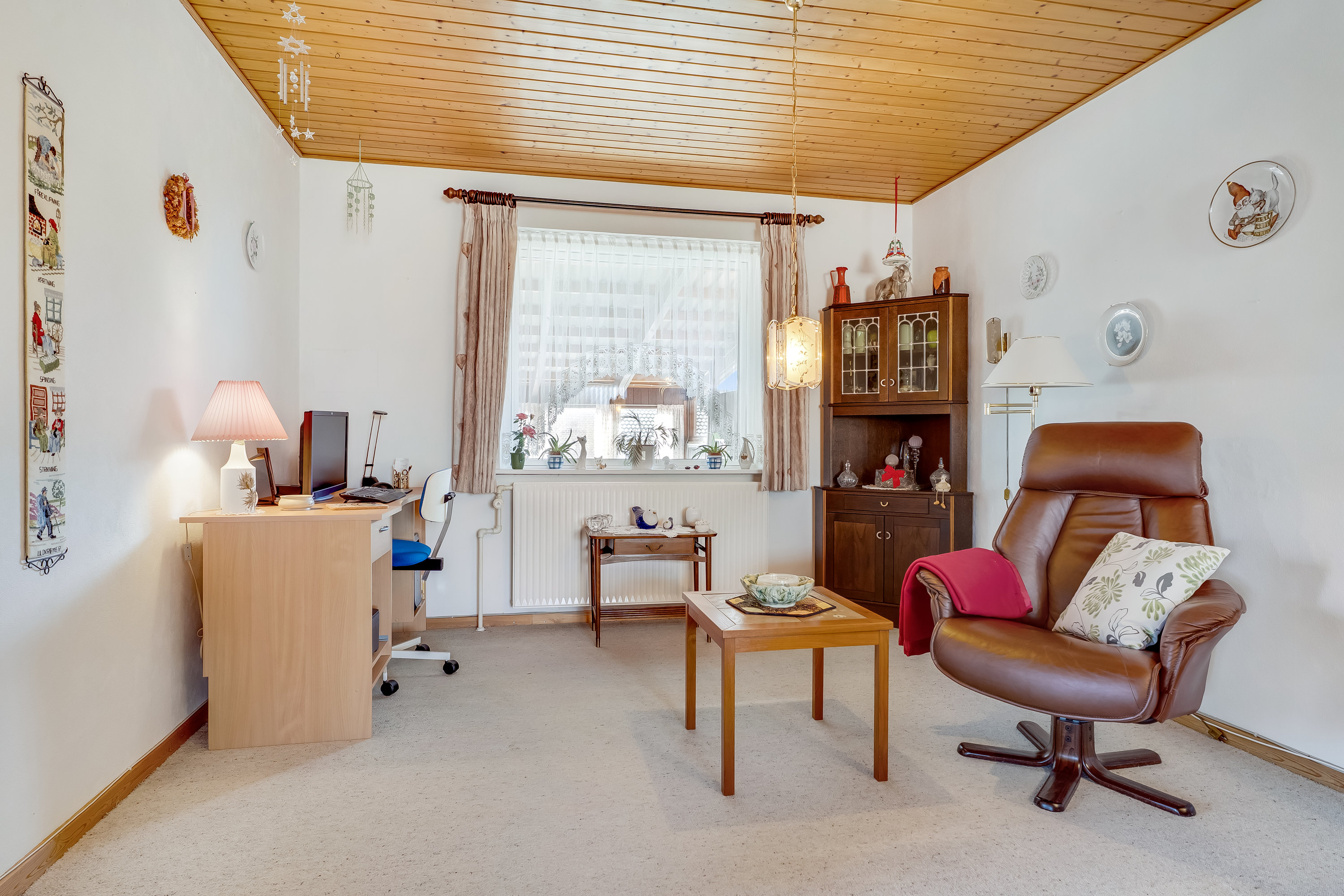 Fremhævet stue billede i fuldskærmstilstand. Billede af Rosmarksvej 2, 4900 Nakskov