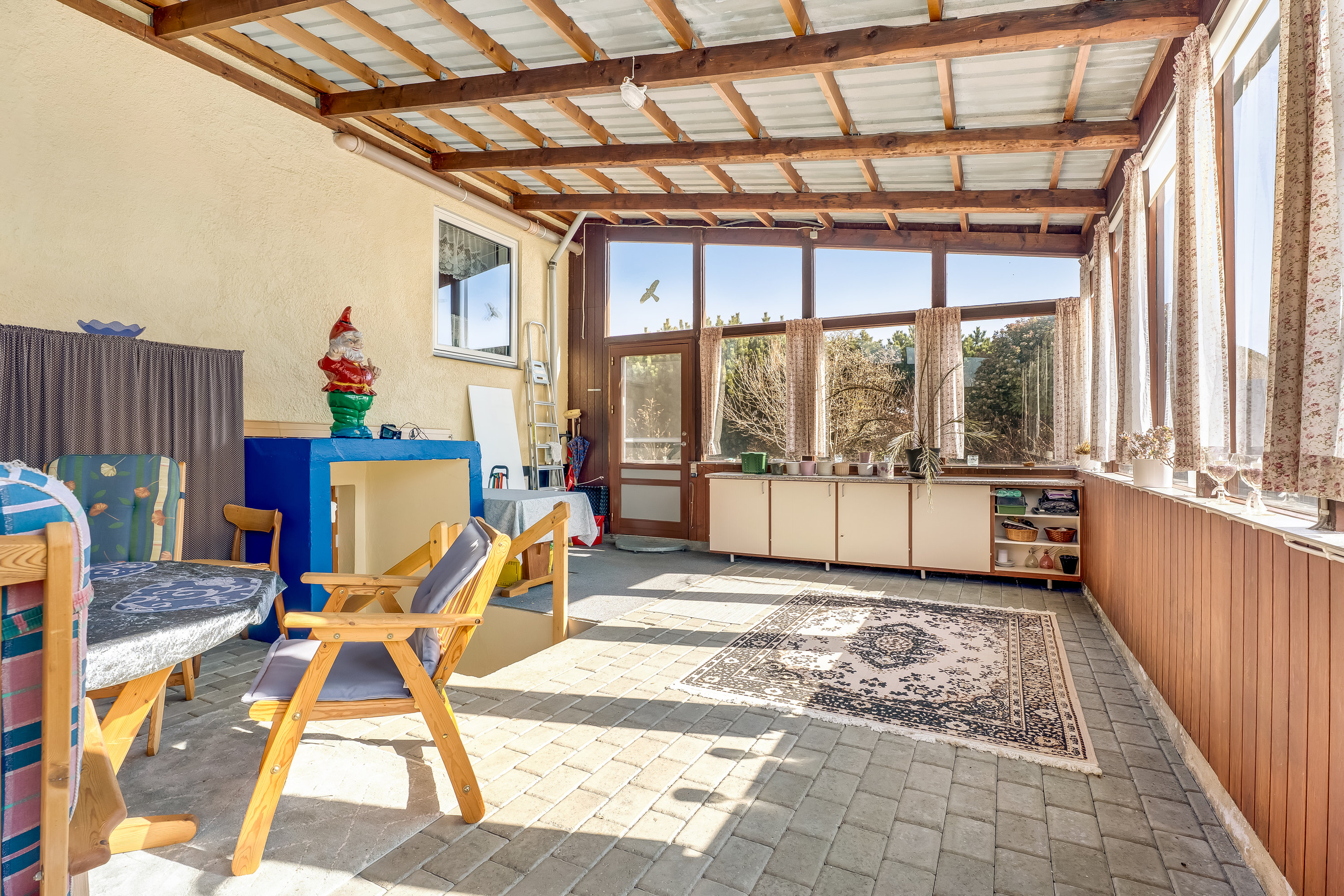 Fremhævet udestue billede i fuldskærmstilstand. Billede af Rosmarksvej 2, 4900 Nakskov