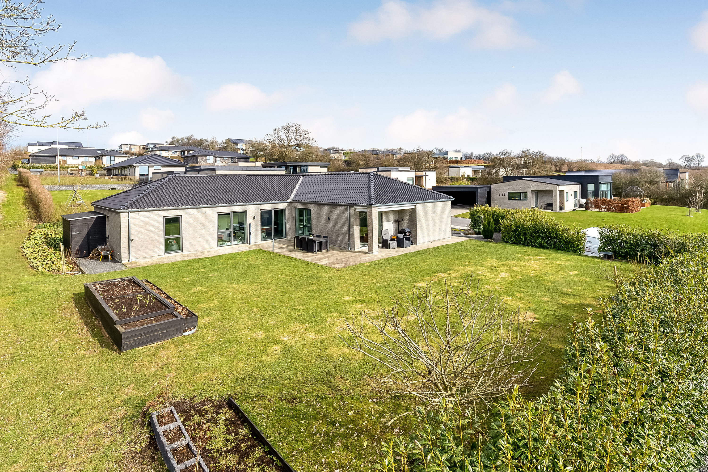 Miniaturebillede 1: mastefoto. Billede af Vindinghave 16, 7100 Vejle