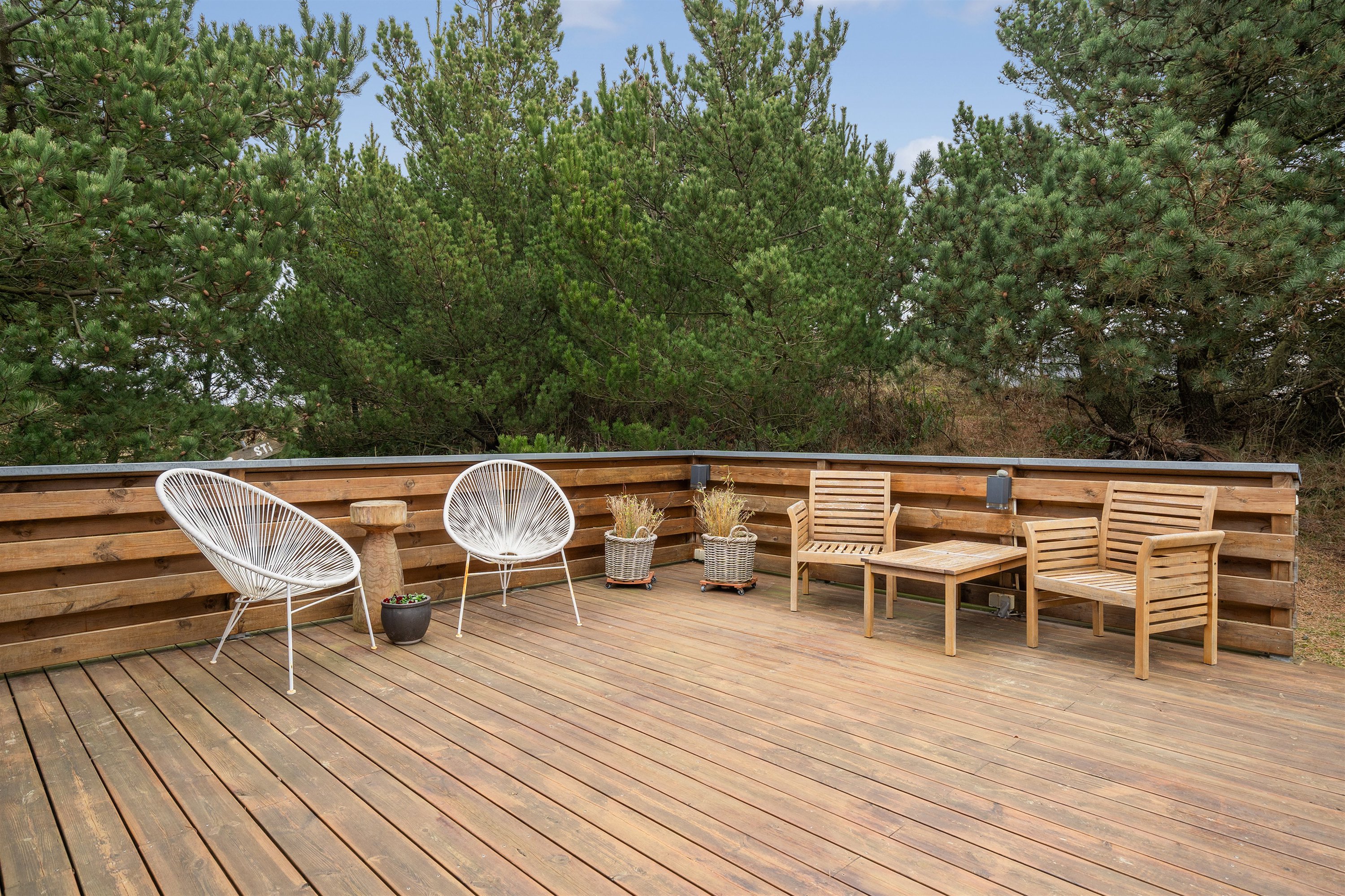 Fremhævet terrasse billede i fuldskærmstilstand. Billede af Bjerregårdsvej 146, Bjerregaard, 6960 Hvide Sande