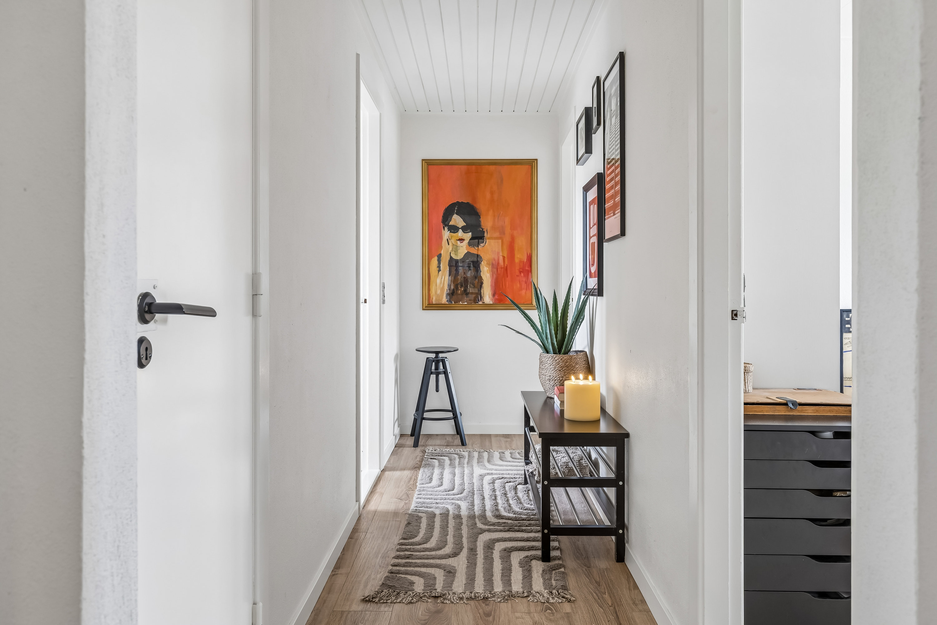 Fremhævet gang billede i fuldskærmstilstand. Billede af Præstelunden 20, 8722 Hedensted