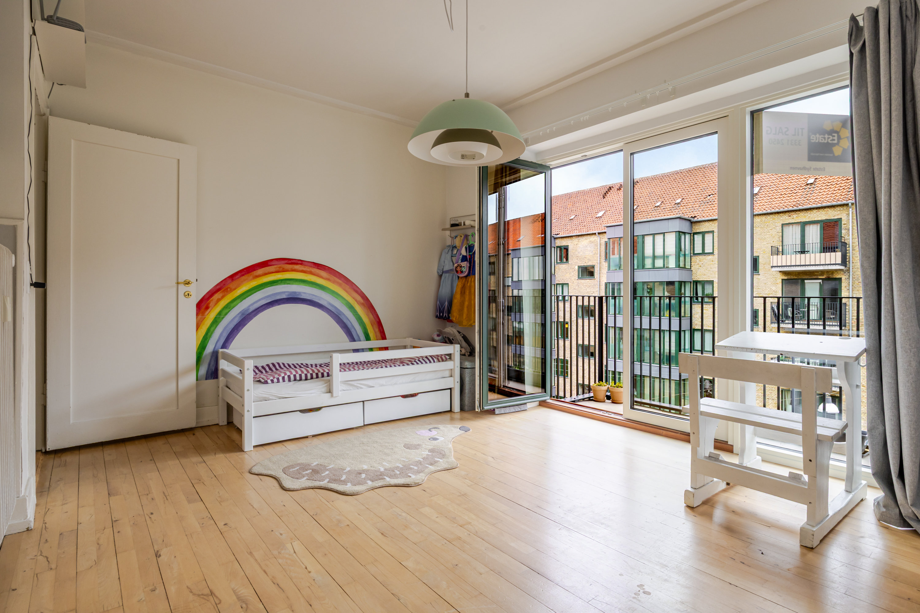 Fremhævet andet billede i fuldskærmstilstand. Billede af Johan Kellers Vej 50, 3. tv., 2450 København SV