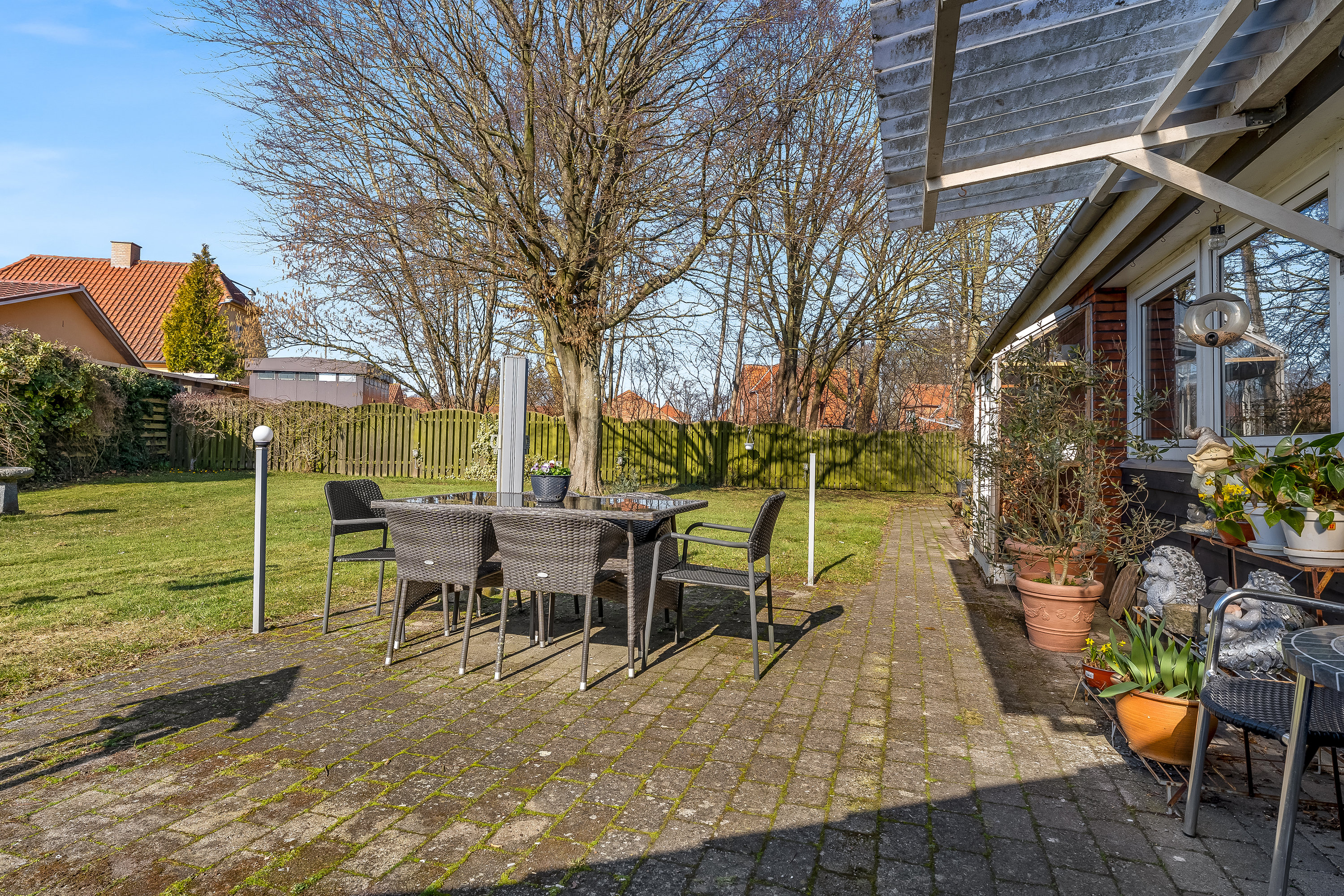 Fremhævet terrasse billede i fuldskærmstilstand. Billede af Østre Allé 2, 4900 Nakskov